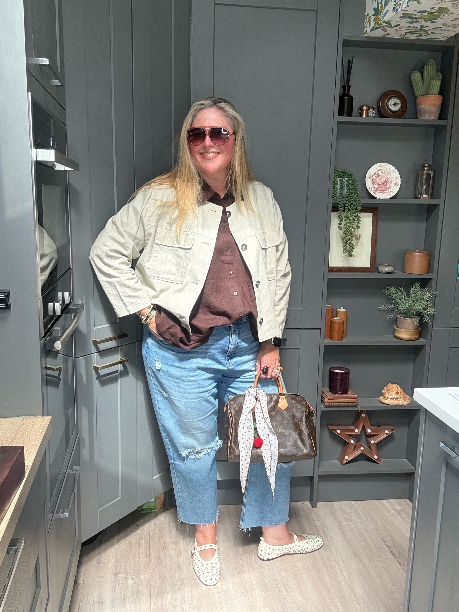 Linen jacket, brown linen shirt, ripped jeans, sunglasses, brown tote bag, cream ballet flats

#LTKsummer #LTKjeans #LTKplussize