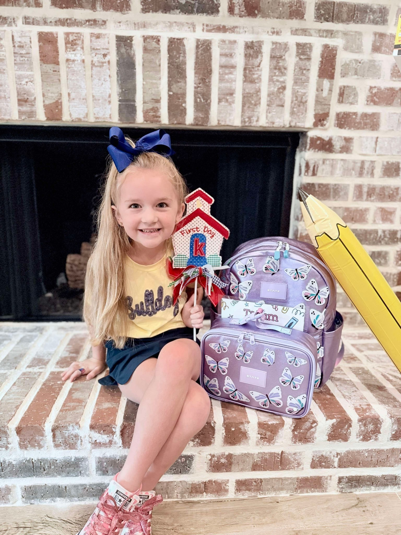 Kindergarten vibes always make a STATEment

#LTKmomlife #LTKKids #LTKootd