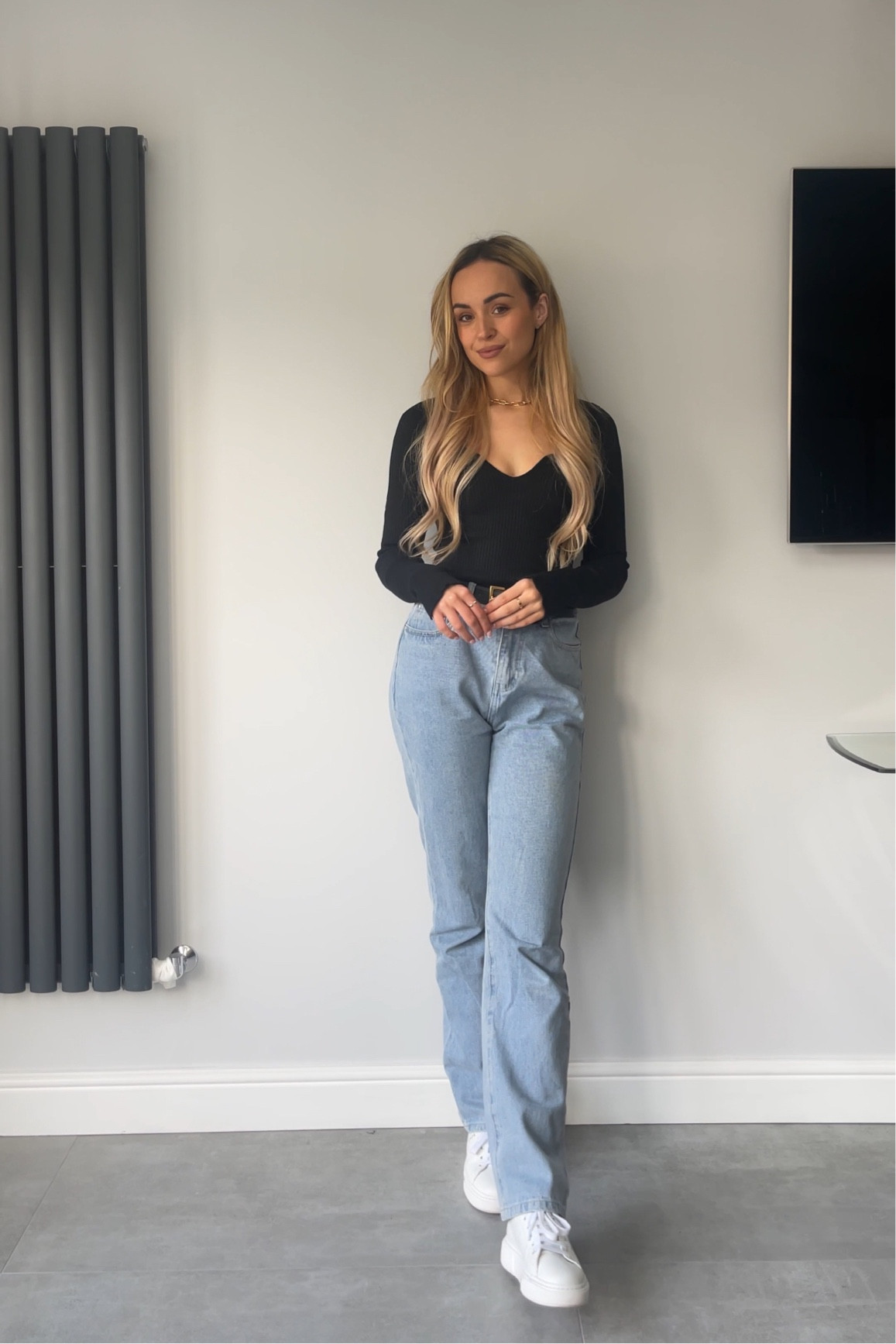 Simple weekend transitional outfit 

#LTKSpringSale #LTKstyletip #LTKfindsunder50