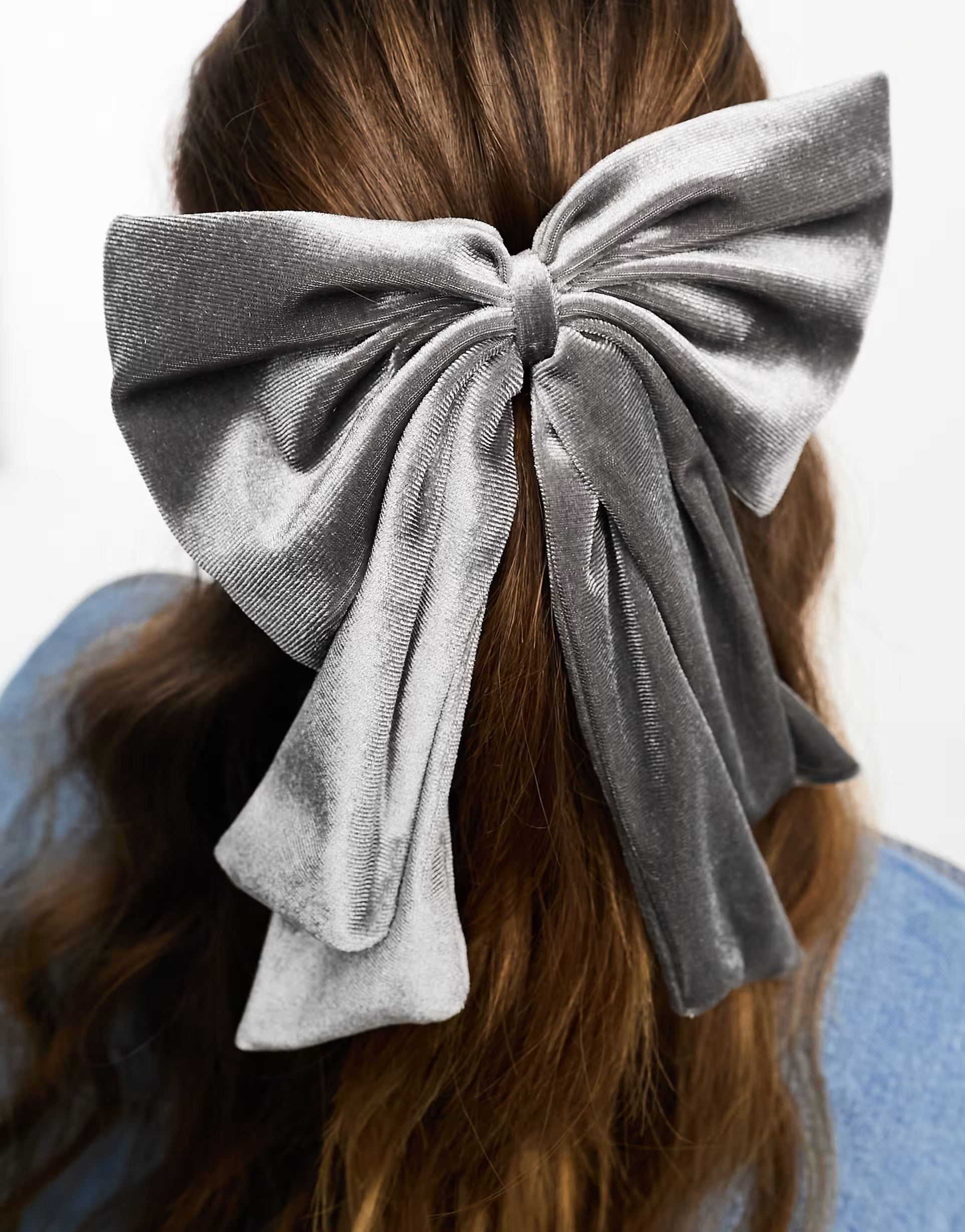 ASOS DESIGN - Nœud pour les cheveux en velours - Gris | ASOS (Global)