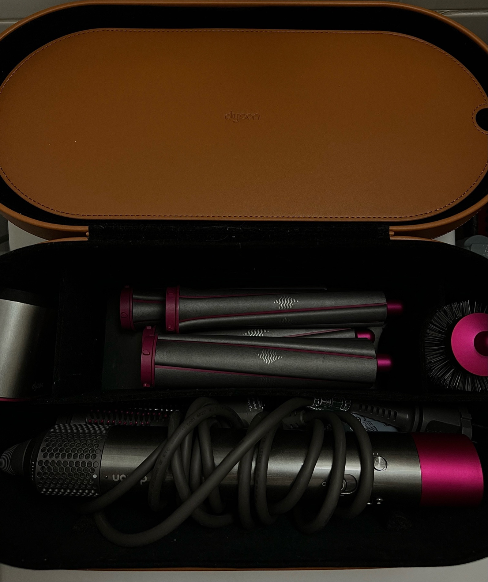 Mon sauveur ! #dyson #dysonairwrap

#LTKbeauty #LTKCyberweek #LTKGiftGuide