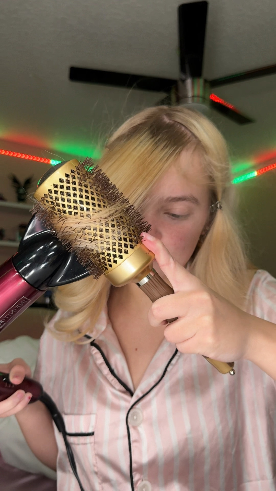 90s blowout look🩷

#LTKGiftGuide #LTKStyleTip #LTKBeauty