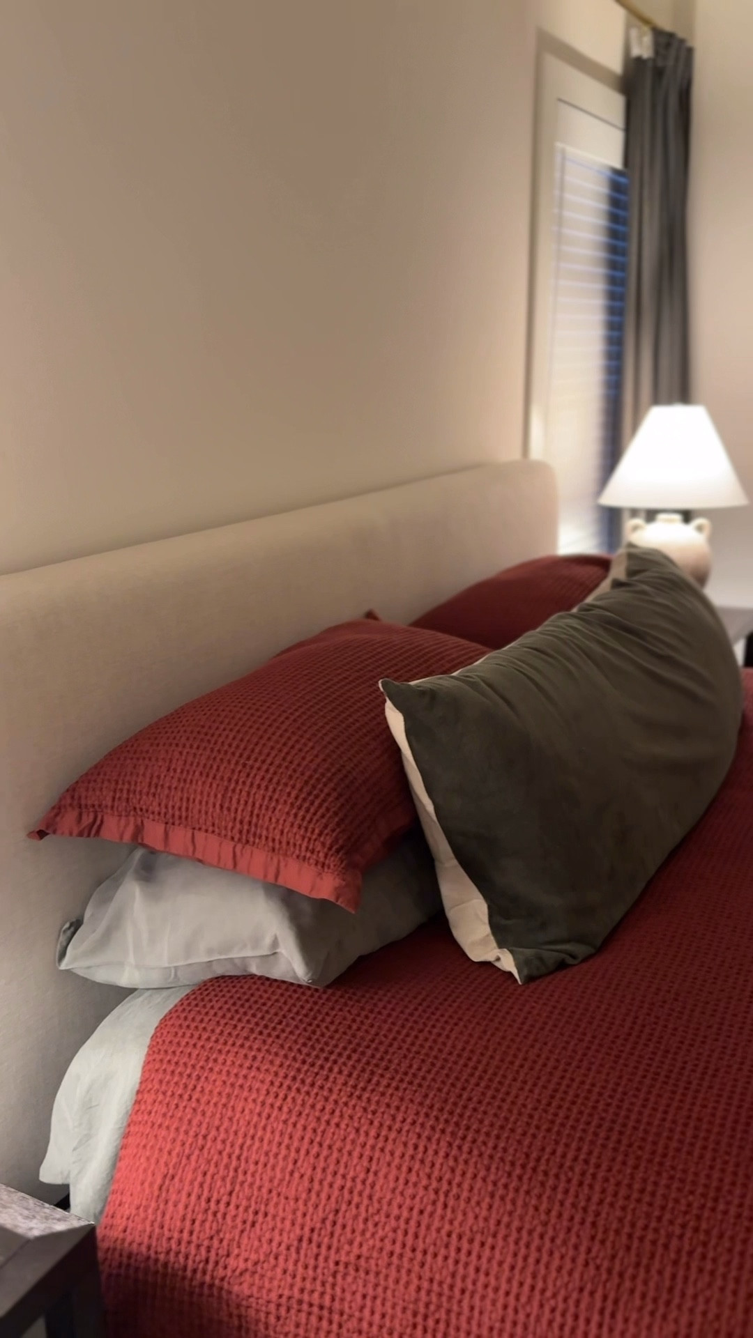 Last year’s winter bedding vs this year’s! A new state, new house, and new bedding! 

Bedroom Inspo | Bedroom Inspiration | Green Bedding | Green Sheets | Winter Bedding Inspiration | Celine Two Drawer Nightstand | Velvet Body Pillow | Velvet Body Pillow Cover | Parachute Linen Sheets | Parachute Linen Bedding | Living Spaces Dean Bed Look Alike | Living Spaces Dean Bed Frame Look Alike | Transitional Bedroom Design | Transitional Bedroom Inspiration | Transitional Bedroom Ideas | Upholstered Bed Frame | Affordable Bed Frame | Affordable Upholstered Bed Frame | Joss & Main Tilly Bed Look for Less | Amazon Duvet Cover | Christmas Bedding | Christmastime Bedding 




#LTKSeasonal #LTKHoliday #LTKHome