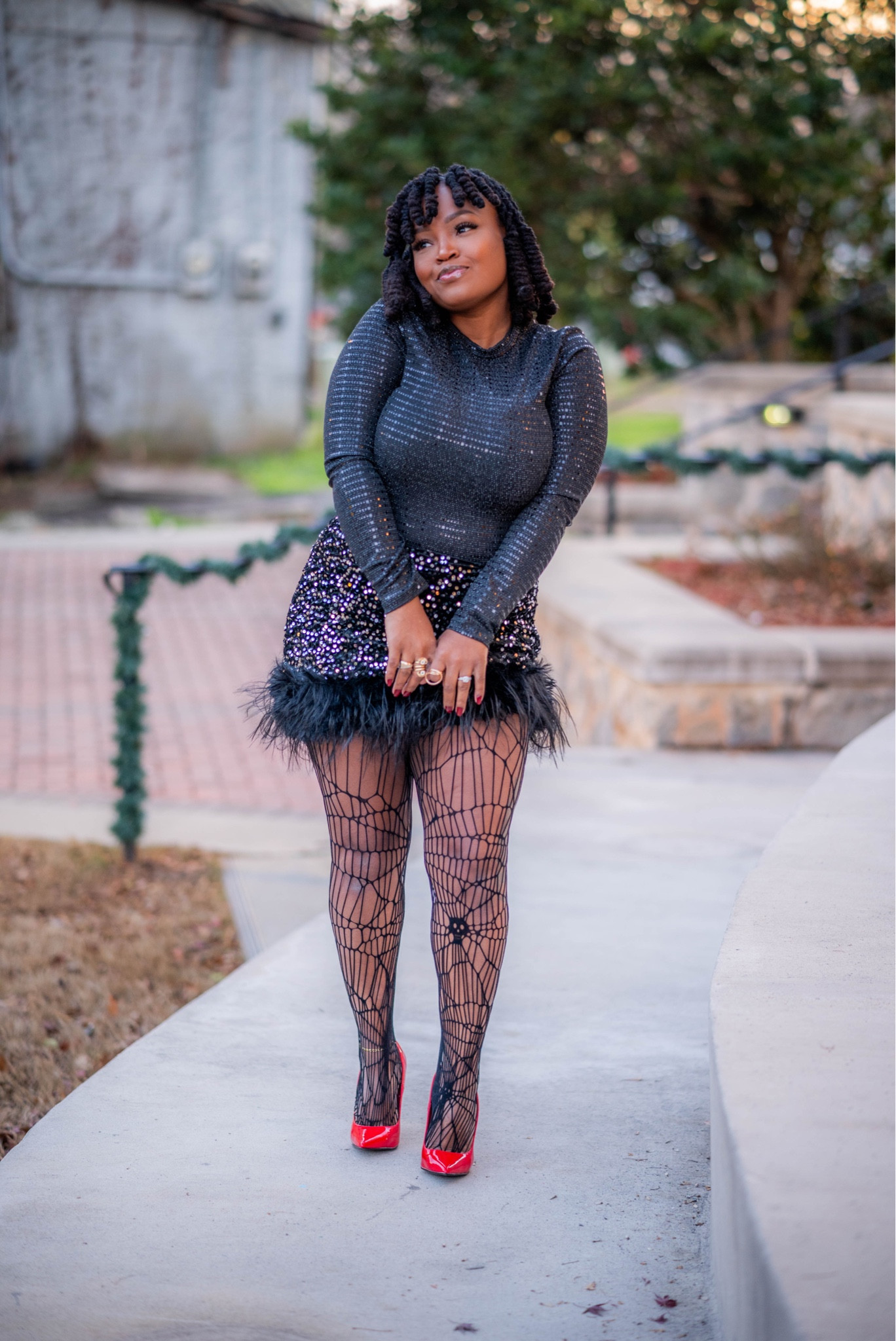 Still obsessed with this super cute New Year’s Eve look ✨
The perfect mix of fun, glam, and effortless — sparkly enough for NYE but versatile enough to rewear all year. This outfit was a whole vibe and I’m not over it yet.
Everything is linked so you can recreate the look.

#NewYearsEveLook #NYEOutfit #GlamStyle #HolidayOutfits #PartyLook #OOTDInspo #LTKFinds #LTKStyle #ShoppingWithPriiincesss #AtlantaBlogger #AtlantaCreator

#LTKgrwm #LTKootd #LTKSeasonal