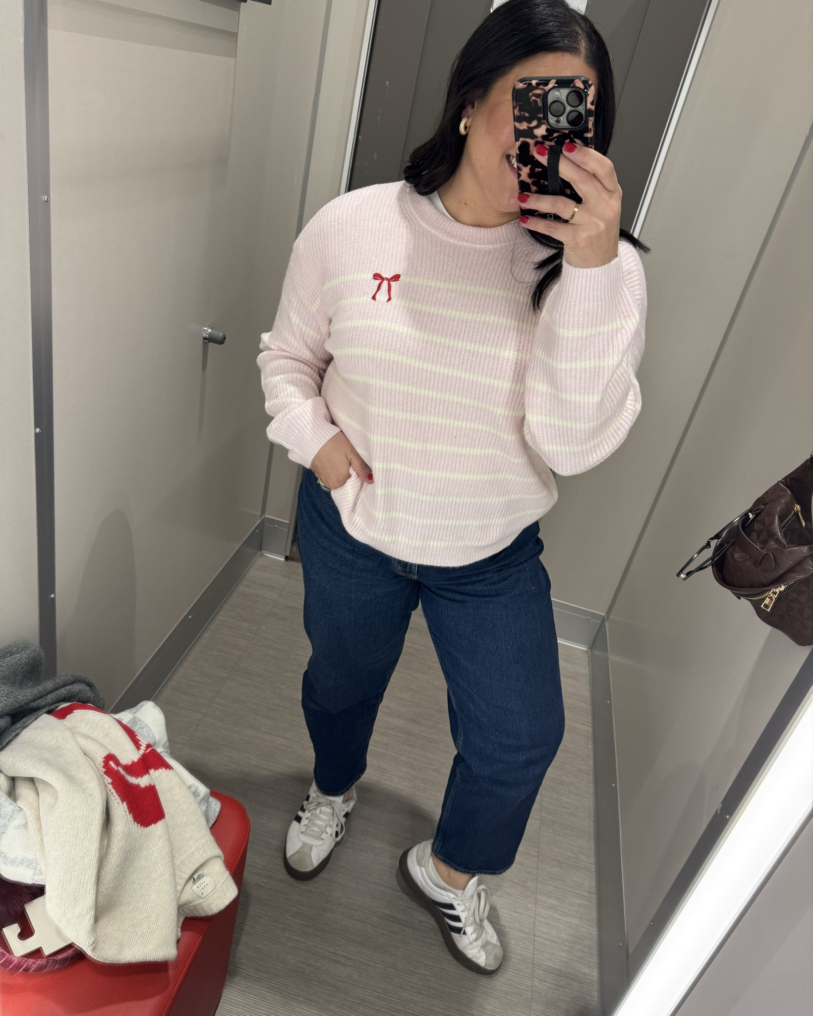 Wearing a L in these cutie bow sweaters!! Only $25 and would make such a cute Christmas present 🎁🎄🎀❤️

#LTKCyberWeek #LTKGiftGuide #LTKHoliday