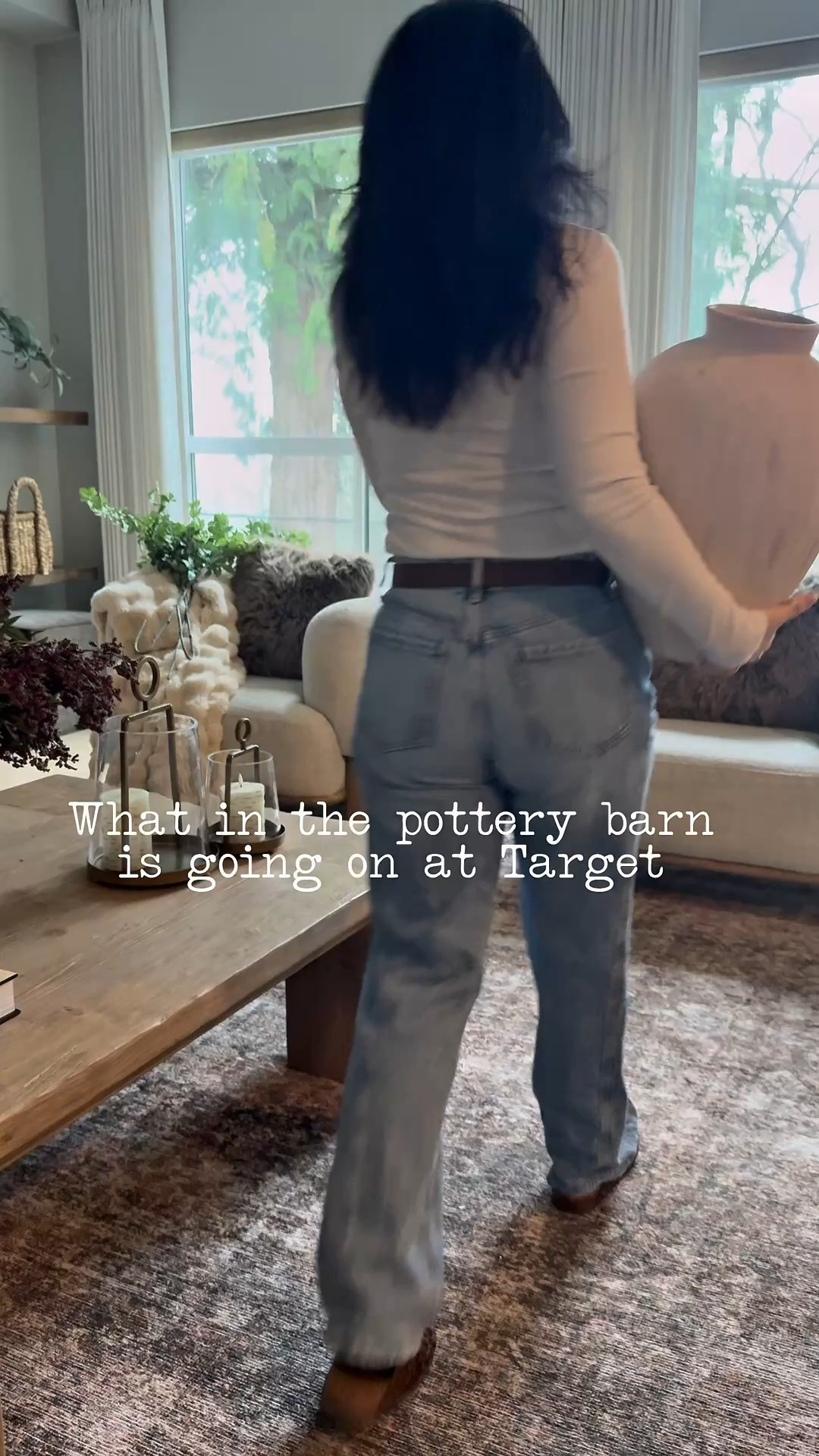 Nicely done Target✨
Extra large vase and oversized stems..giving much a pb vibe. I’m obsessed with this combo! 