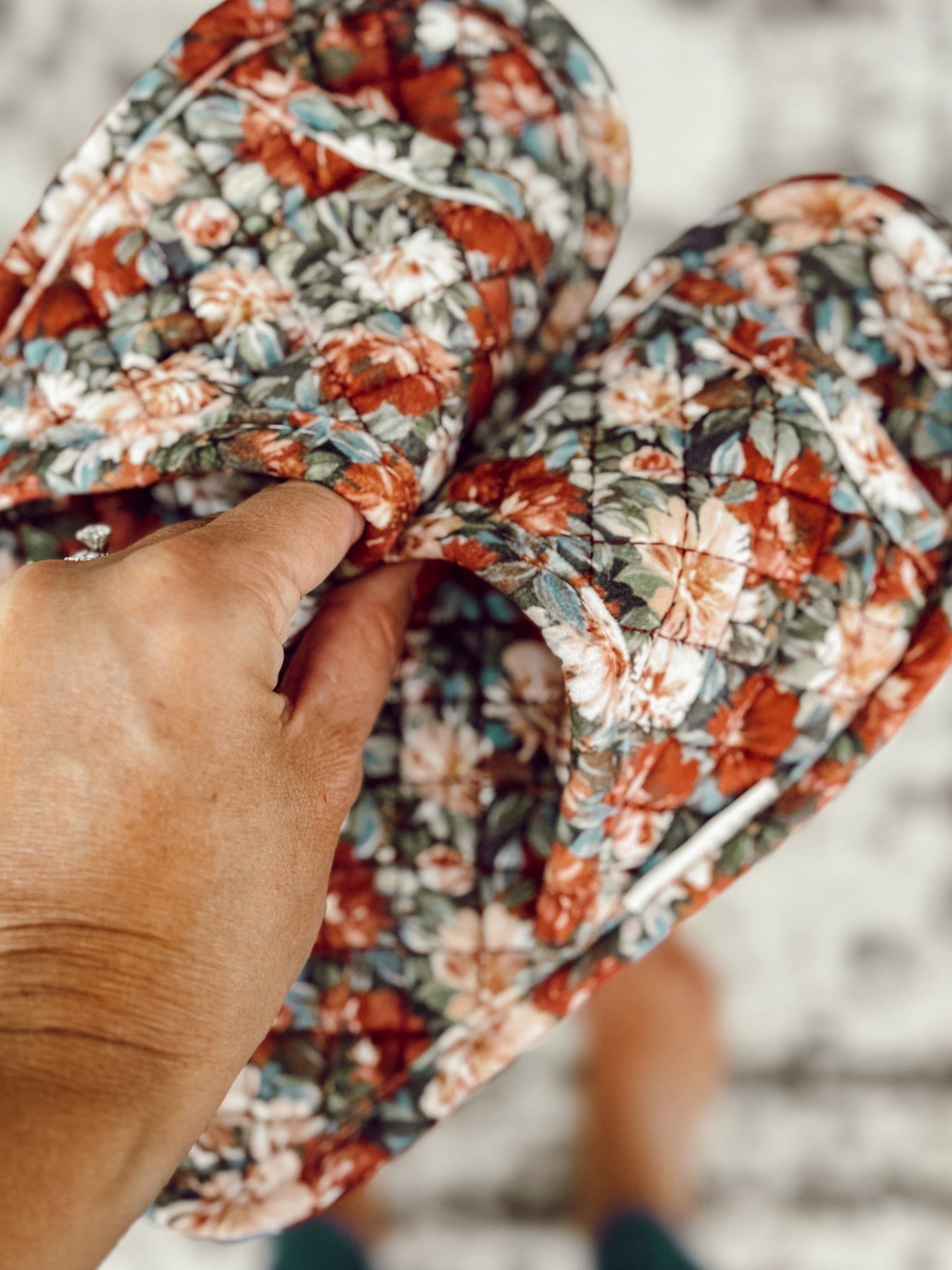 Cozy slippers.

#LTKShoeCrush #LTKFindsUnder50