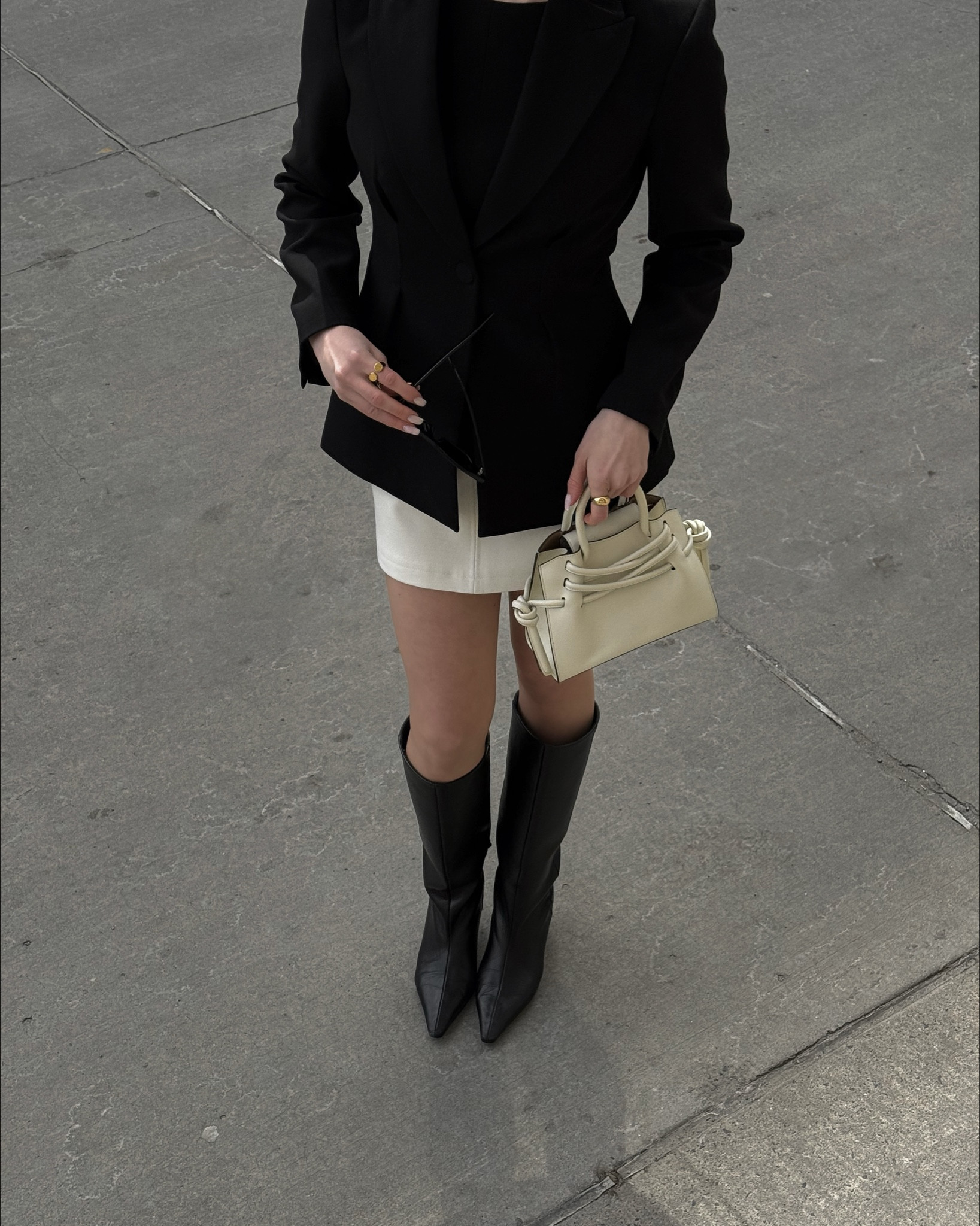 spring is meant for structured suits & minis 😌

#LTKFindsUnder100 #LTKWorkwear #LTKStyleTip