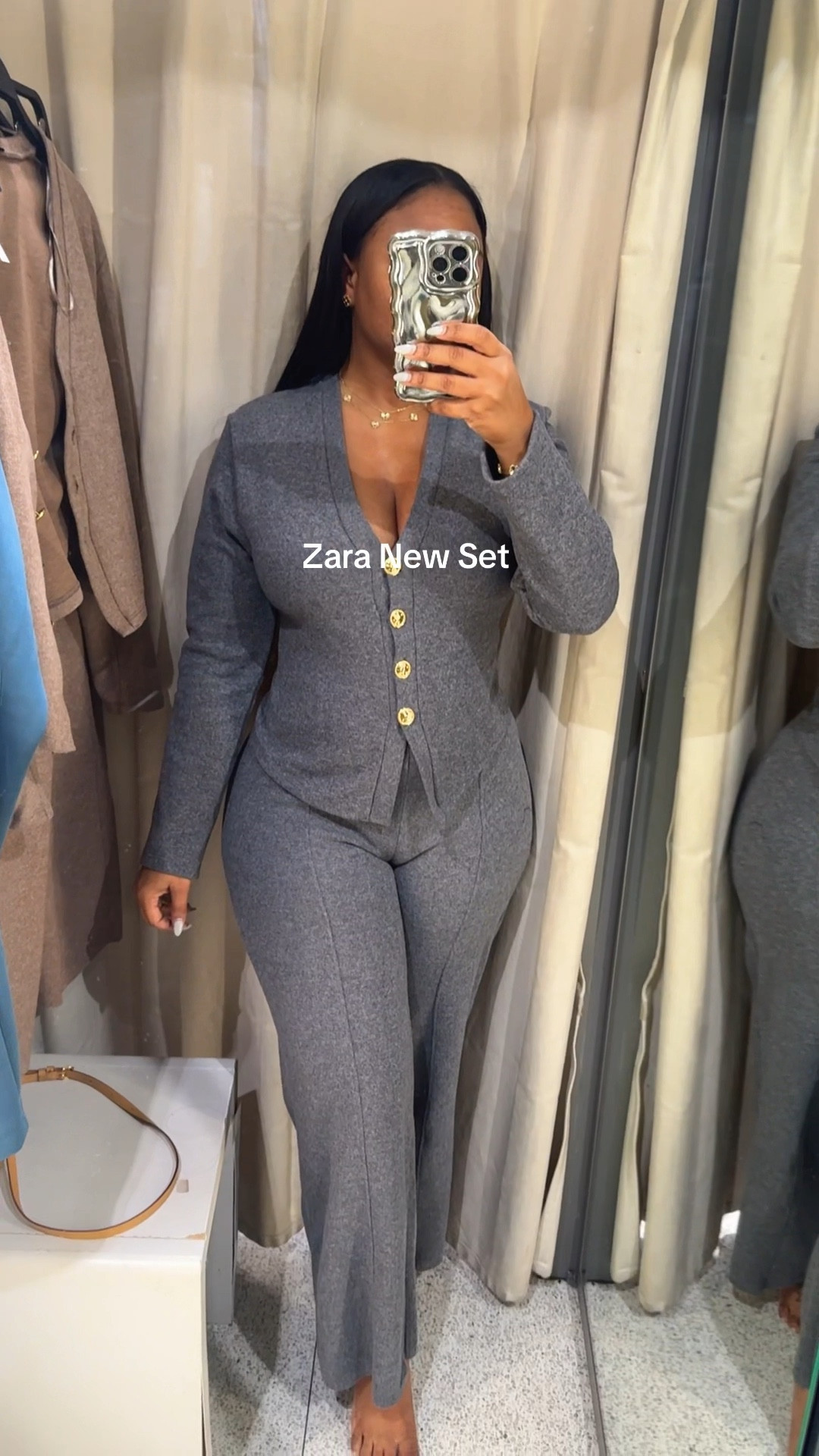 Zara new set.

Will pinned set details below. Just click on the items below and it will take you directly to the website. 

Im wearing a size medium for top and medium pants.
170lb 5”4 hips 44 

V-neck and long sleeves. Front closure with metal buttons.
SOFT TOUCH PALAZZO PANTS.
#zara #zaranewarrivals #zaranewin


#LTKFindsUnder100 #LTKgrwm #LTKMidsize