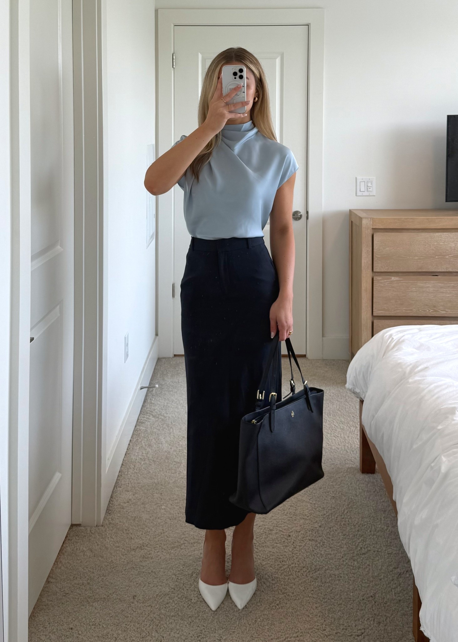 @aritzia office ootd 👩🏼‍💼🩵 #aritziapartner

#LTKWorkwear