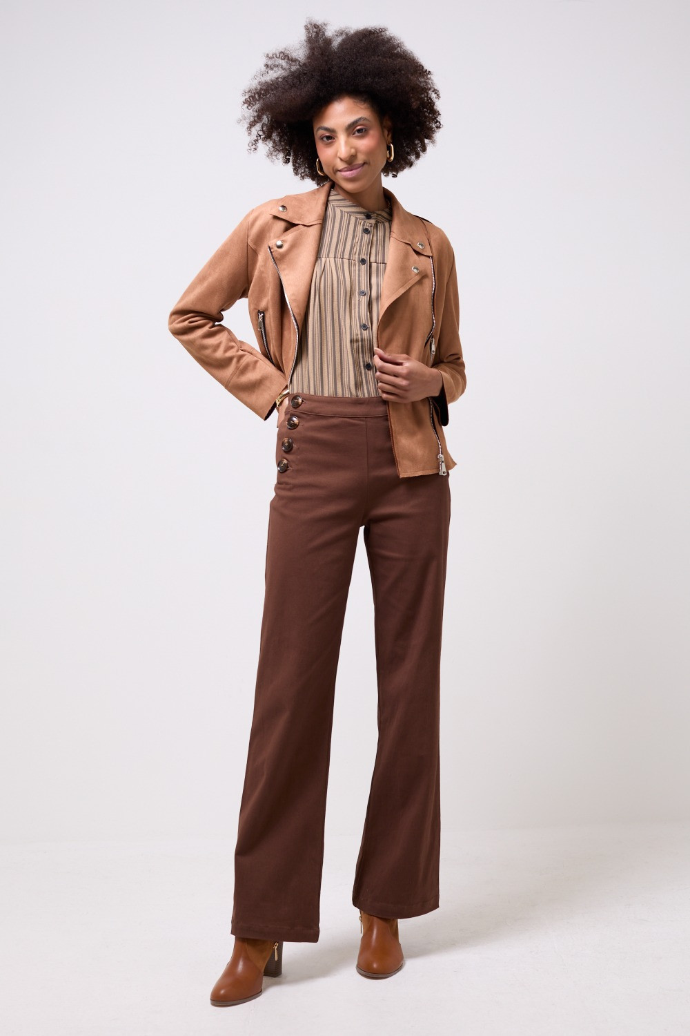 Hada High-Waist Wide Leg Trousers in Brown | iCLOTHING