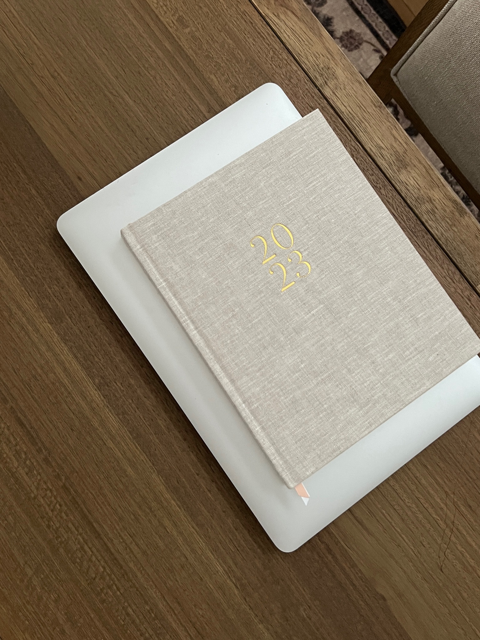 I love this planner!! It’s gorgeous and super functional with tons of room to write in each day & month. 

#homeoffice #organization #planner

#LTKunder50