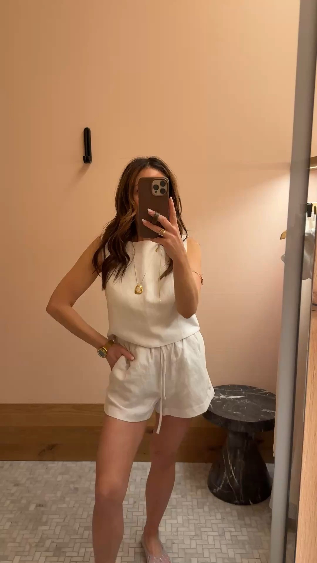 The softest pieces. I’m wearing small in both. @Aritzia

#LTKSeasonal #LTKootd #LTKPetite