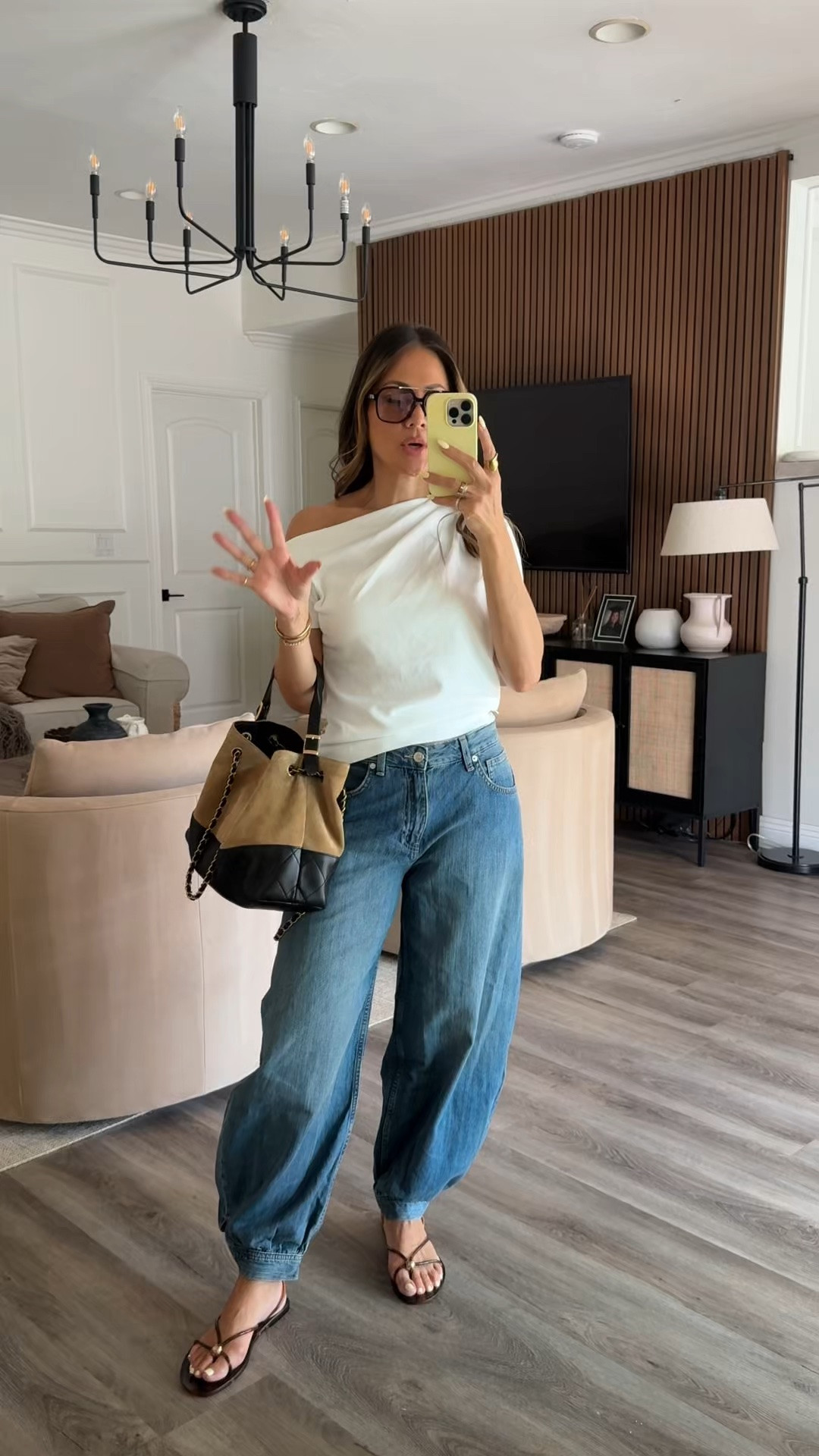 Oversized clothes but always make it chic 🤌🏻🤌🏻 
Sizing 
Tee/ XS
BALLOON jeans / 4 (for an oversized fit ) 
I’m 5’4”/130

#LTKootd #LTKgrwm