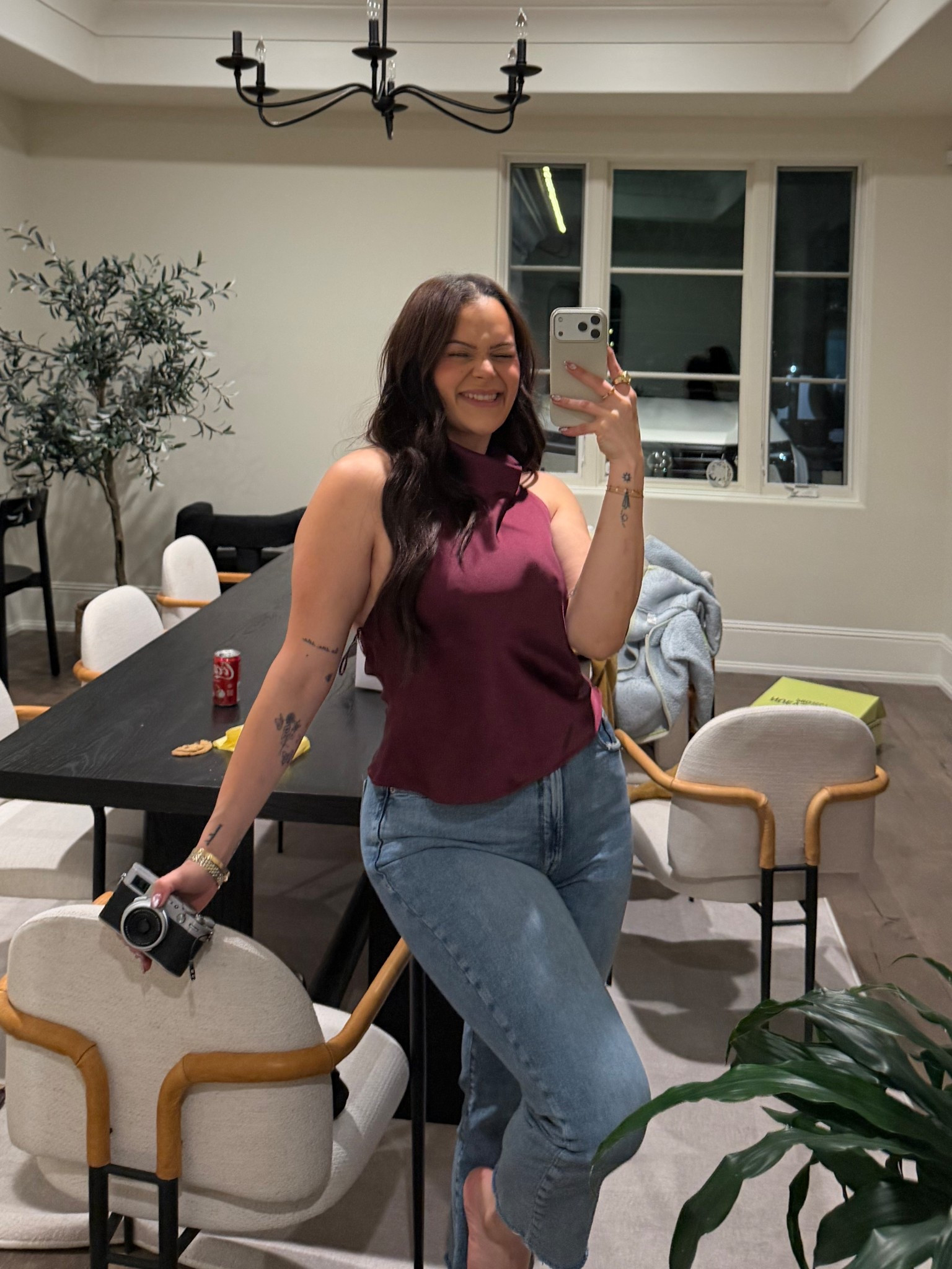 My top is from Zara!! Couldn’t find the link😭🥲