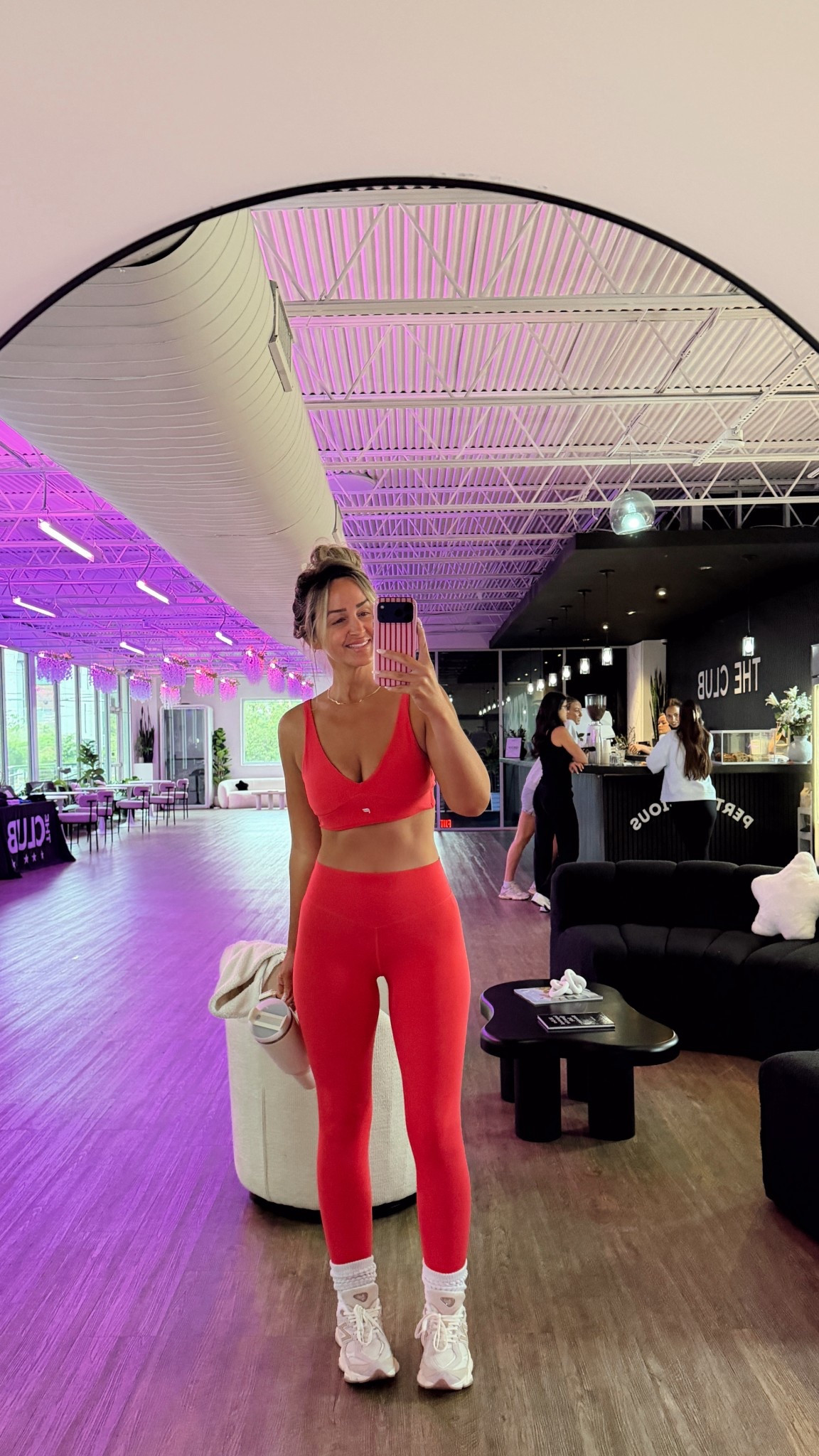 today’s workout set— 🩷 wearing a size S top, M leggings (i’m in between a S/M right now and could have done a S) @Fabletics workout outfit

#LTKootd #LTKActive #LTKfitnessgoals