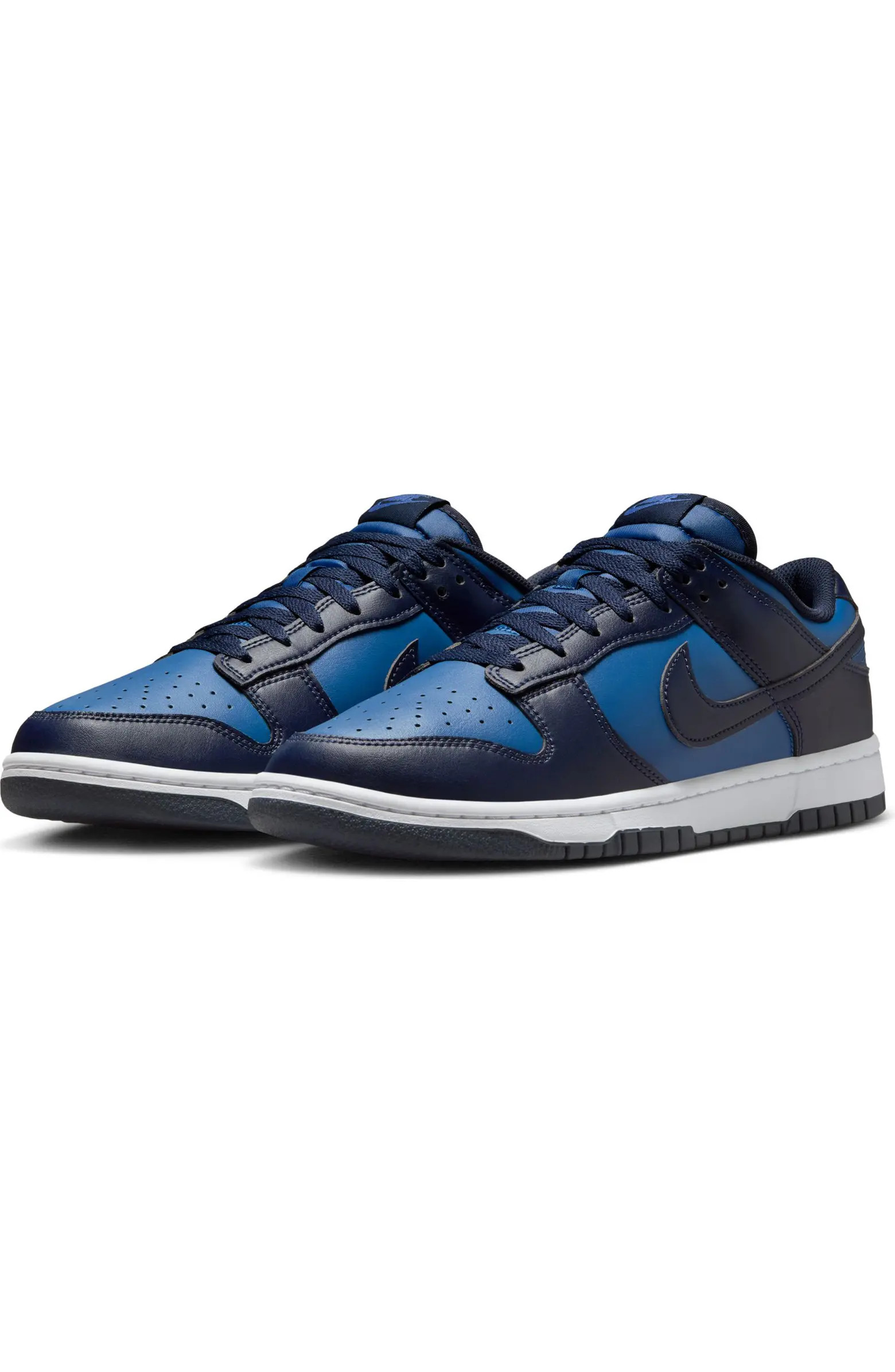 Dunk Low Retro Basketball Sneaker (Men) | Nordstrom
