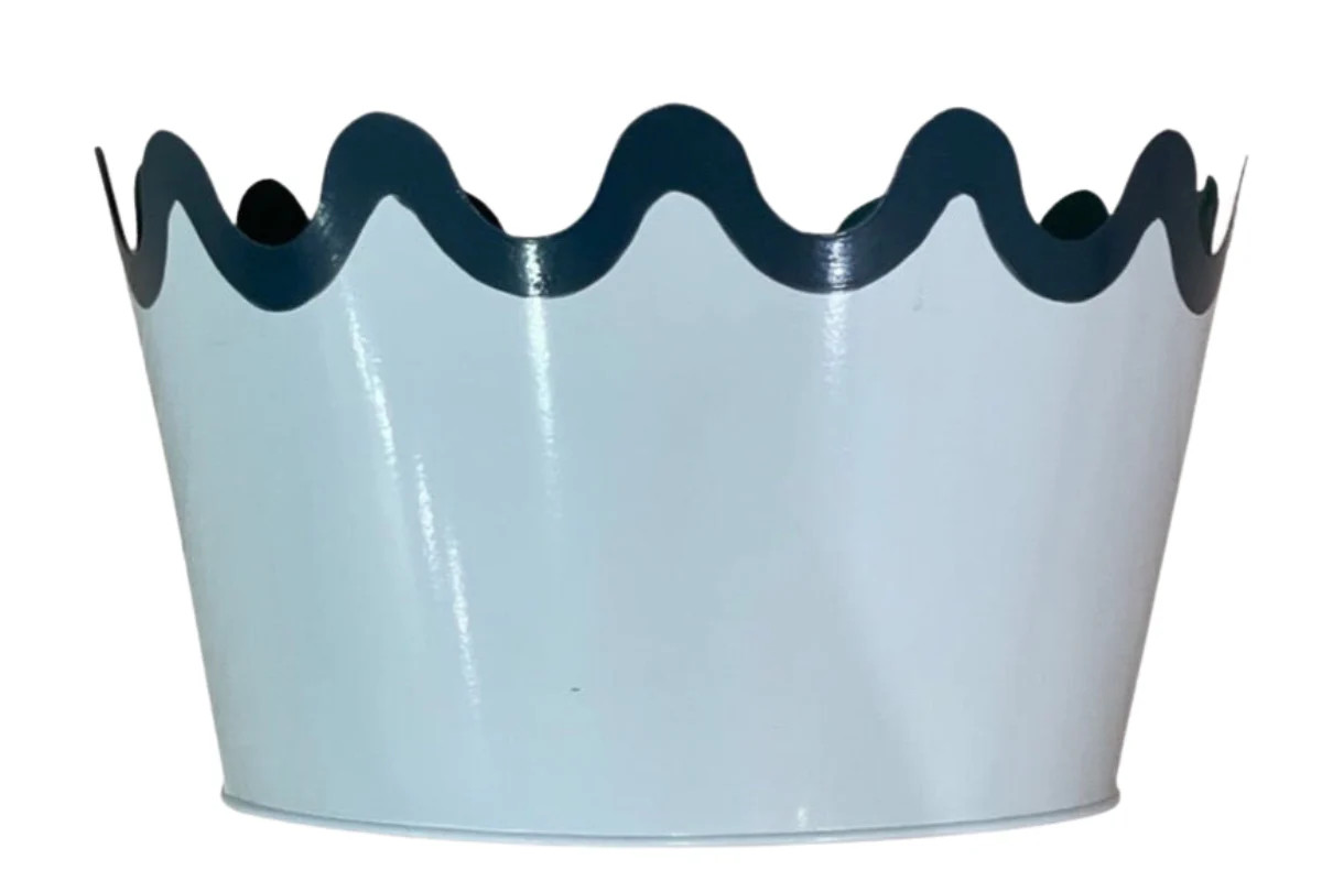 Gray Scallop Planter | Lucy's Market