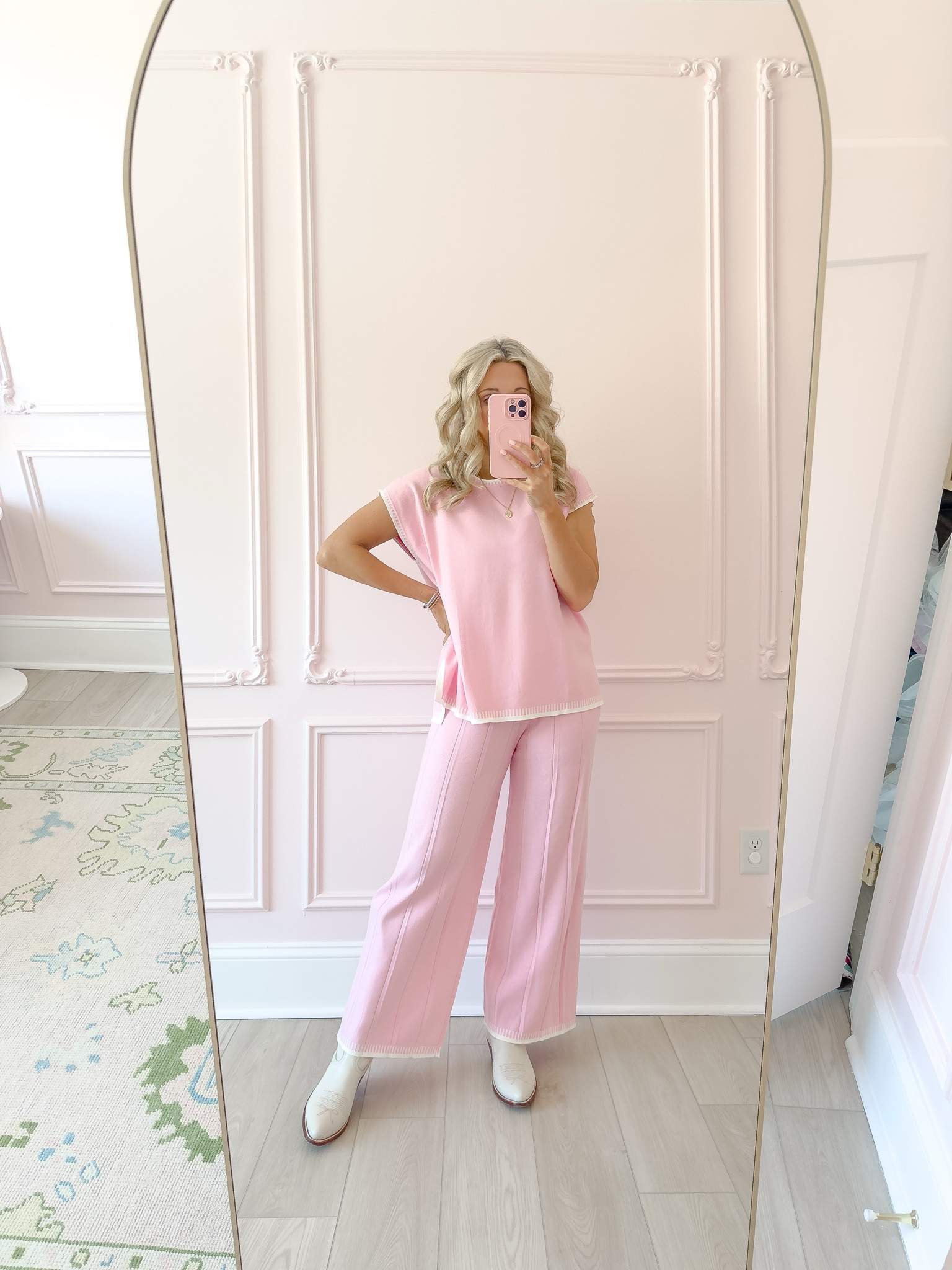 Amazon matching set - comes in 17 colors. Wearing size medium. Soo soft

Pink matching set
Valentine’s day outfit
Amazon fashion
Oushak rug
Wall moulding
Middleton pink


#LTKFindsUnder100 #LTKBump #LTKFindsUnder50