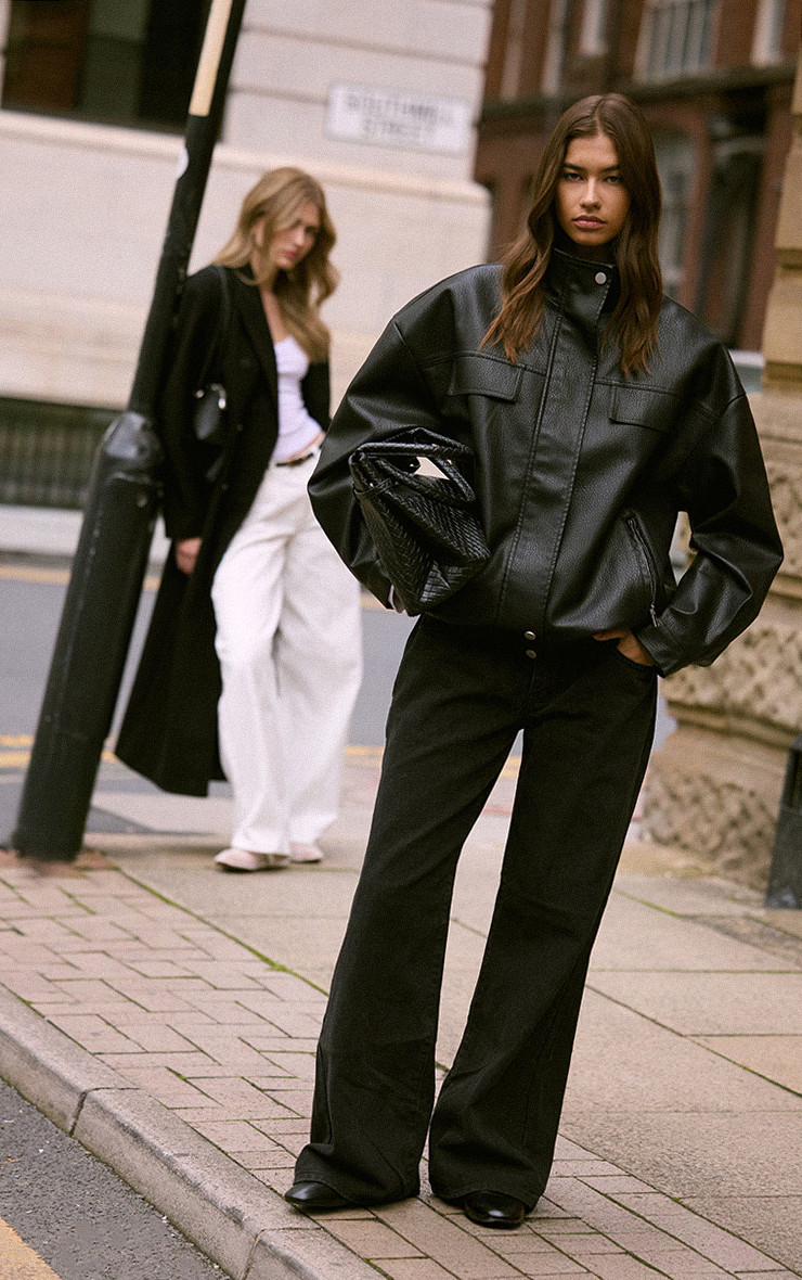 Washed Black Low Rise Boyfriend Leg Jeans | PrettyLittleThing UK