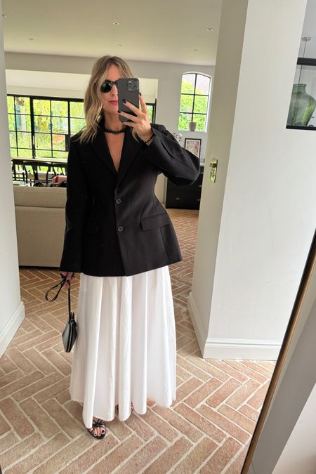 Black waisted blazer + white cotton maxi skirt | Date Night Outfit | Girls night outfit | dinner outfit | 

#LTKstyletip #LTKeurope #LTKpartywear