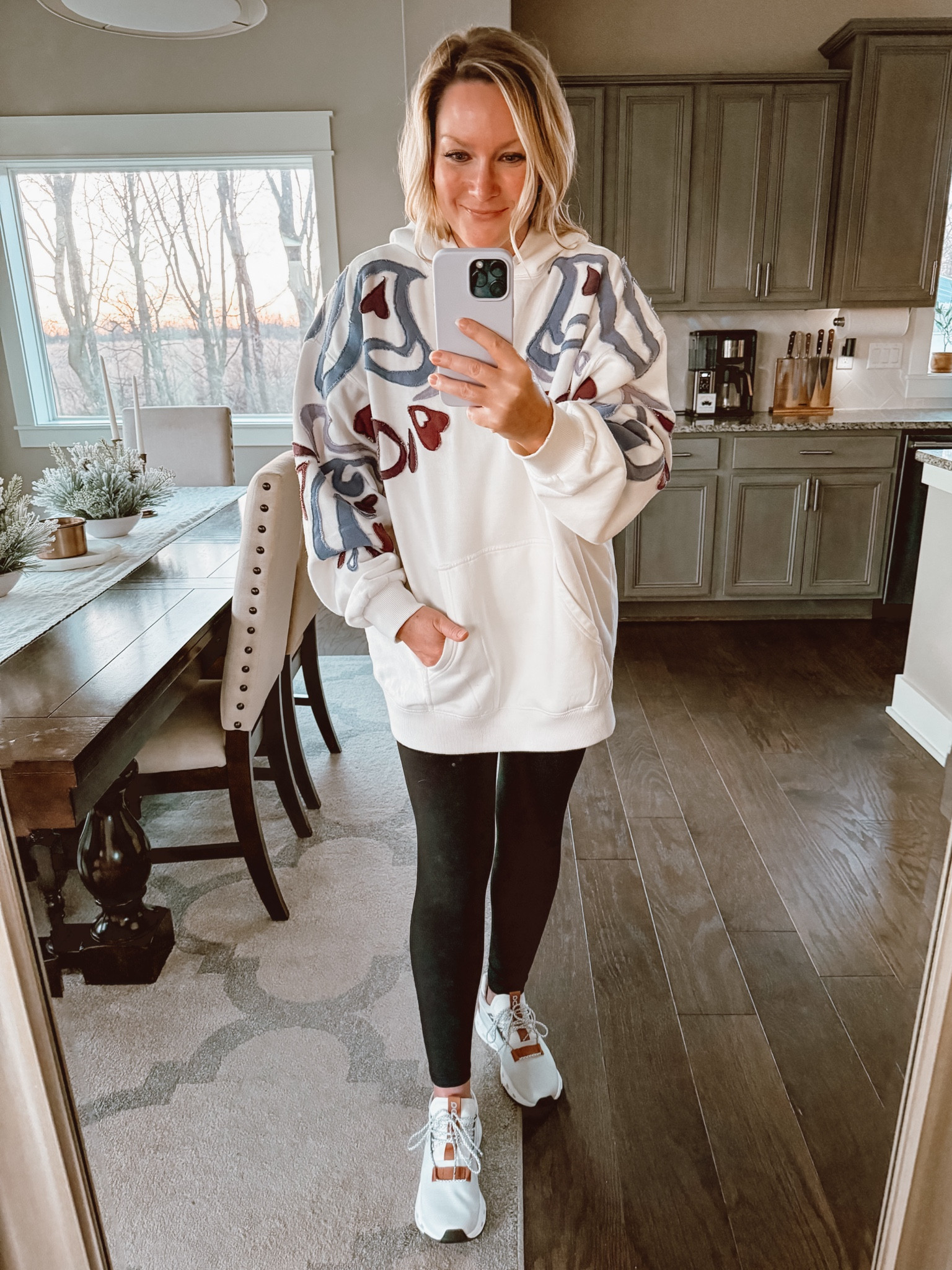 Perfect Spring hoodie…found 💜❤️ Oversized, soft, unique.  Check, check and check!



#LTKSeasonal
