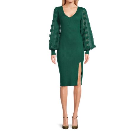 Walmart holiday dress 😍 I love this green puff sleeve Christmas dress!!