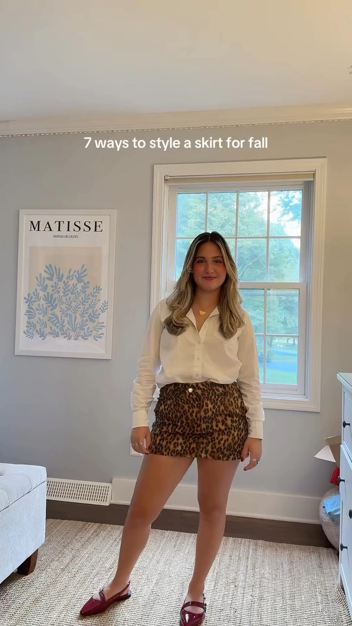 Styled this new skirt from @hm in 7 ways #skirt #fallfashion #basicoutfit #outfitstyling #fashion