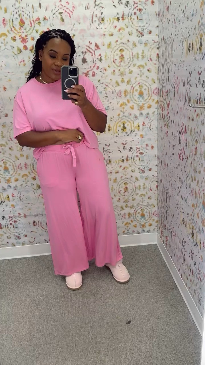 One of the softest pajama sets on sale!

#LTKSeasonal #LTKSaleAlert #LTKMidsize