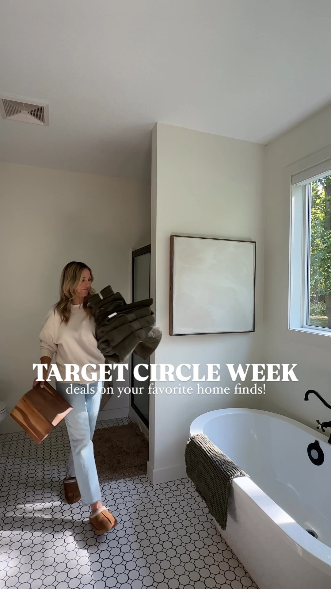 Target circle week is here! 30% off Threshold bedding and bath this week plus extra savings on home essentials like my favorite Zum brand laundry detergent!

#ad, #targetpartner #target #targetstyle @target #targethome

#LTKFindsUnder50 #LTKHome #LTKSaleAlert