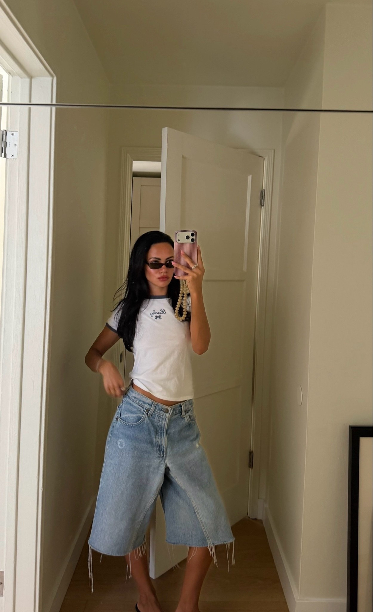 lucky brand tee + AliGrace jeans

#LTKgrwm #LTKootd #LTKdayinmylife