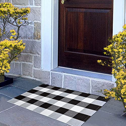 USTIDE Buffalo Check Rug 2x3 Black and White Buffalo Plaid Doormat Washable Woven Cotton Welcome Mat Layered Door Mat for Kitchen Bathroom Outdoor Porch | Amazon (US)
