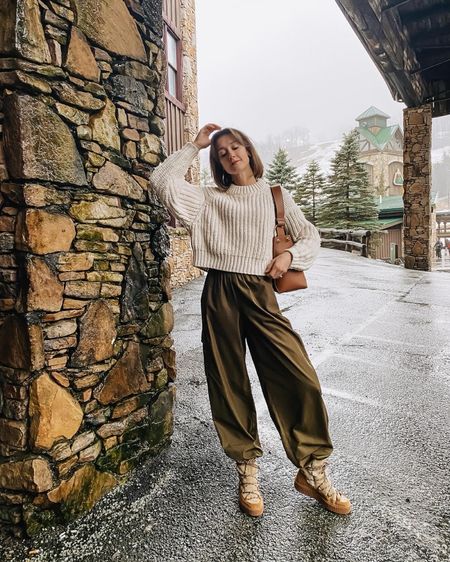 Mountain style! These baggy sporty pants look so cute with these shearling boots! 

#LTKtravel #LTKSeasonal #LTKshoecrush