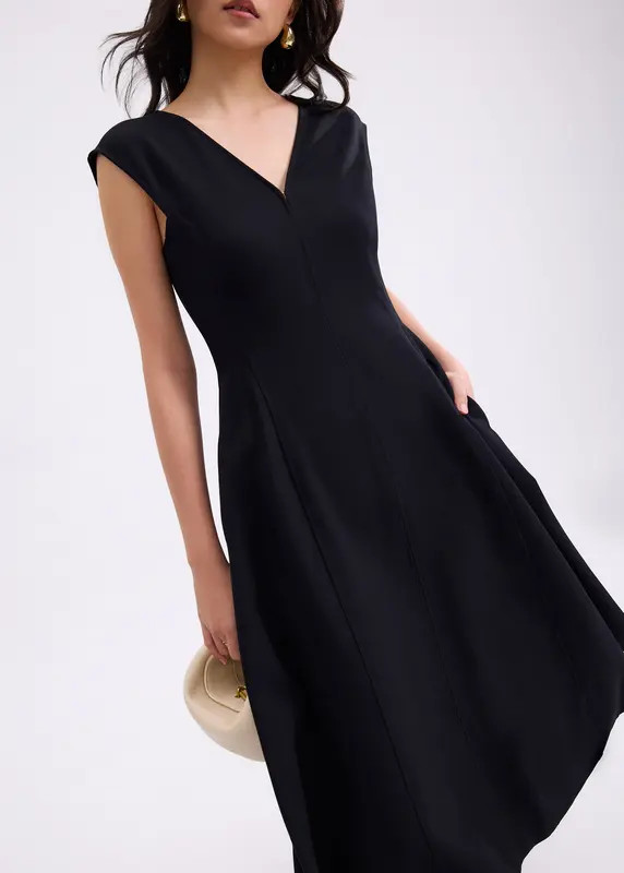Sofi V-neck Fit & Flare Midaxi Dress | LOVEBONITO SINGAPORE PTE LTD
