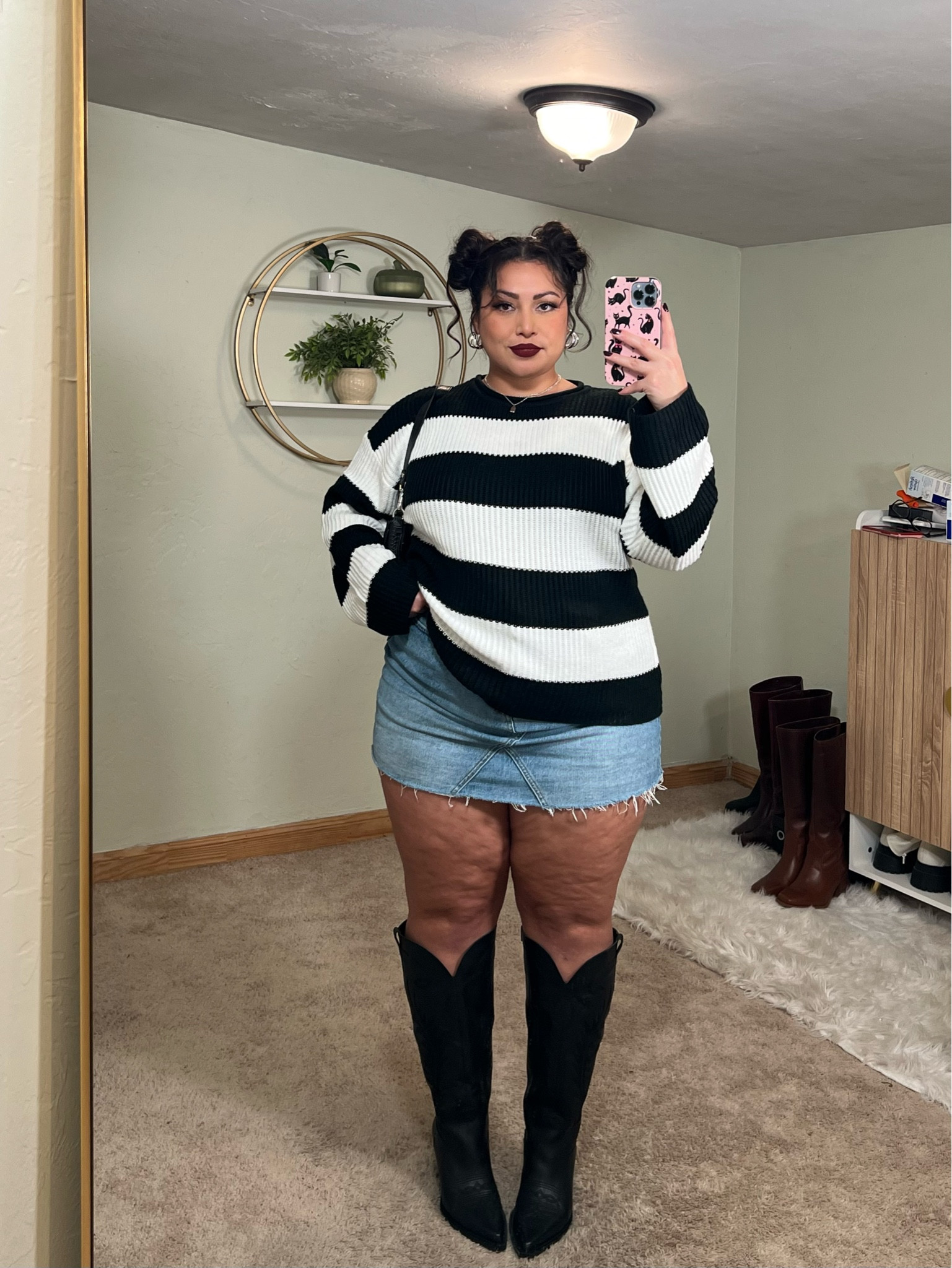 wearing large sweater and XL skirt 🖤 

#LTKPlusSize #LTKStyleTip #LTKMidsize