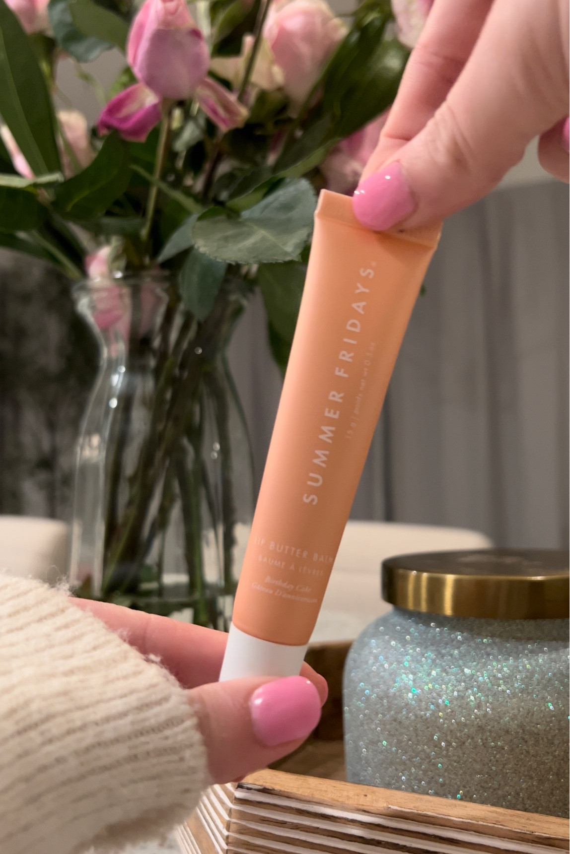 New edition!! Smells sooo good🎂🍭

#LTKover40 #LTKfindsunder50 #LTKbeauty