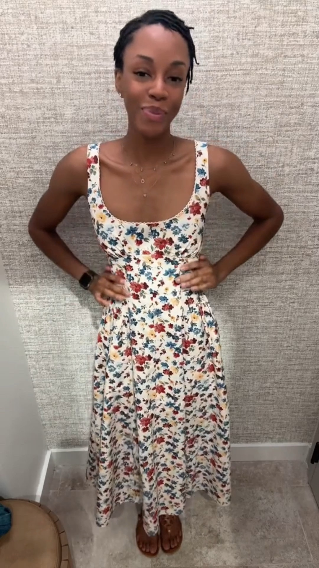 Just a girl, ready for Spring 🌻🌸💐 #abercrombie #spring #dresses

#LTKU #LTKSpringSale #LTKSeasonal