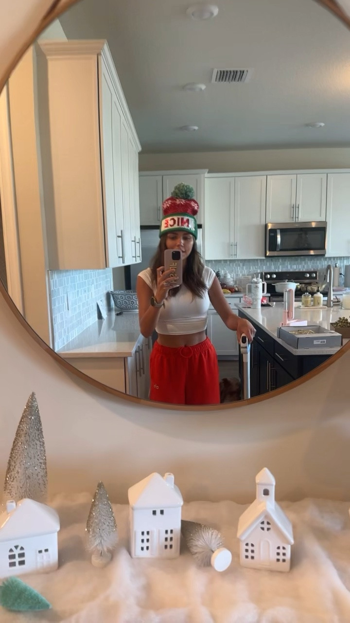 Shark hydro vac // holiday decorating // Christmas tree // Walmart find 

#LTKHolidaySale #LTKhome #LTKHoliday