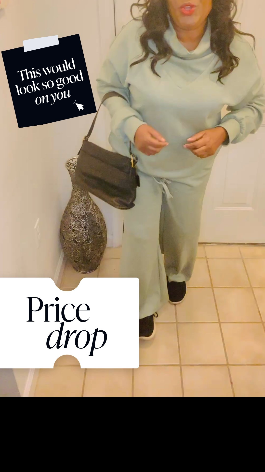 🌿 From the sofa to a quick coffee run, this versatile 2-piece set has me covered. Who said you can't be comfortable and put together? ✨

#GreenFashion #LoungeLife #CasualStyle #MinimalistFashion #OutfitInspo #SmokeGreenLounge #EasyWear #MustHave

#LTKFindsUnder50 #LTKTravel #LTKSeasonal