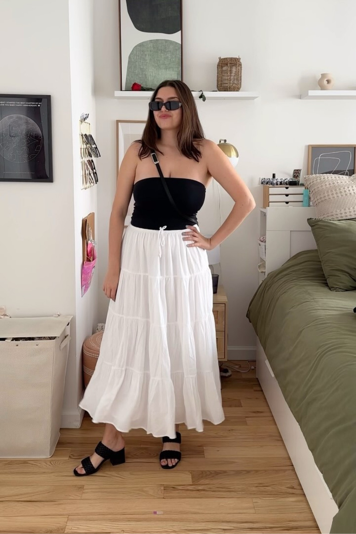 Recreating Pinterest Outfits as a size US 10-12 💜🥰🫶✨🤍🔥

A quick and easy way to make an outfit “hot weather proof” ☀️🕶️

#pinterestfashion #pinterestoutfit #size10 #size10fashion #size12 #size12style #midsizefashion #midsize #pintereststyle