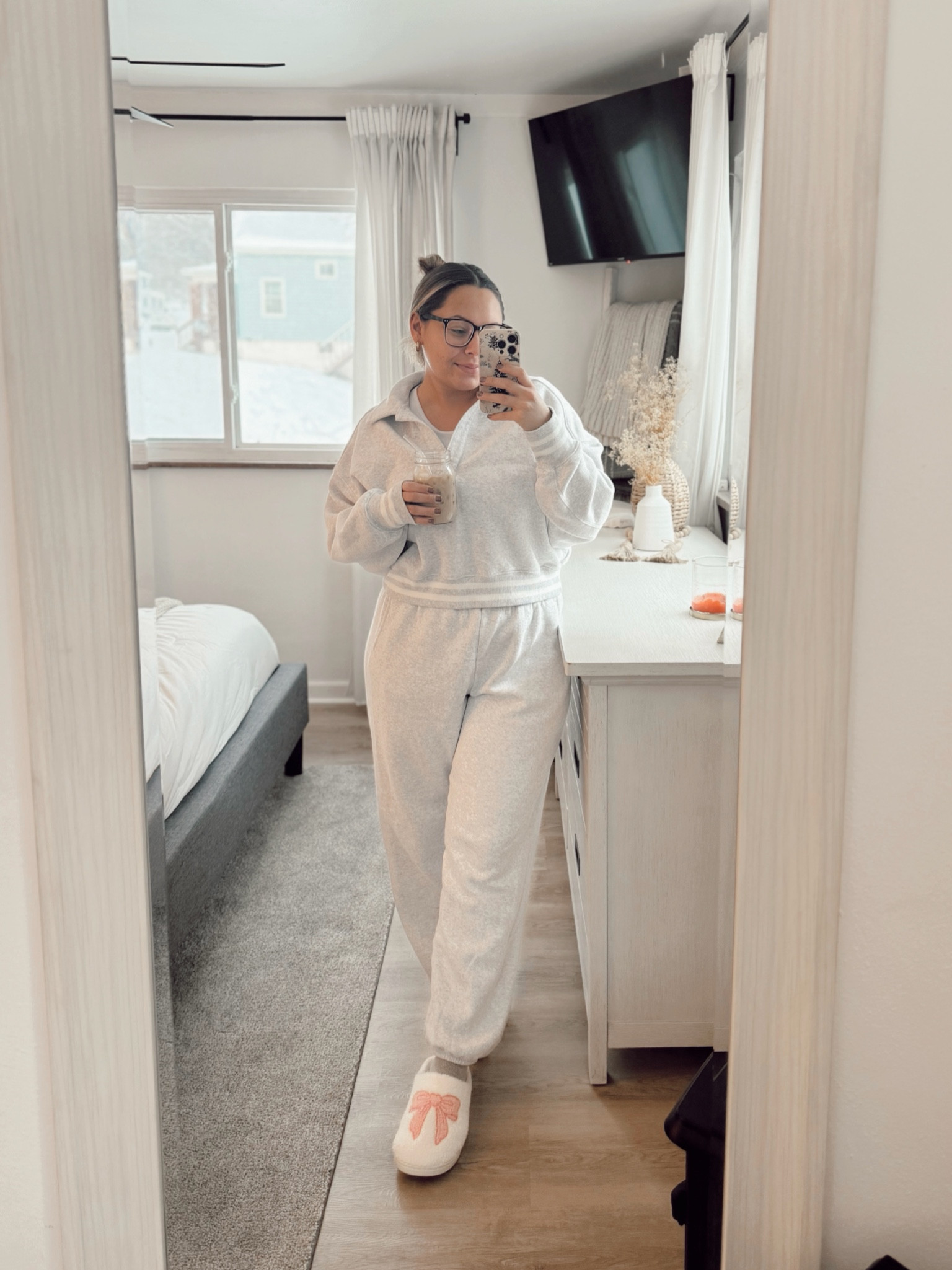 Comfy & cozy sweat outfits until further notice 🫶🏼 

#LTKActive #LTKFindsUnder100 #LTKHome