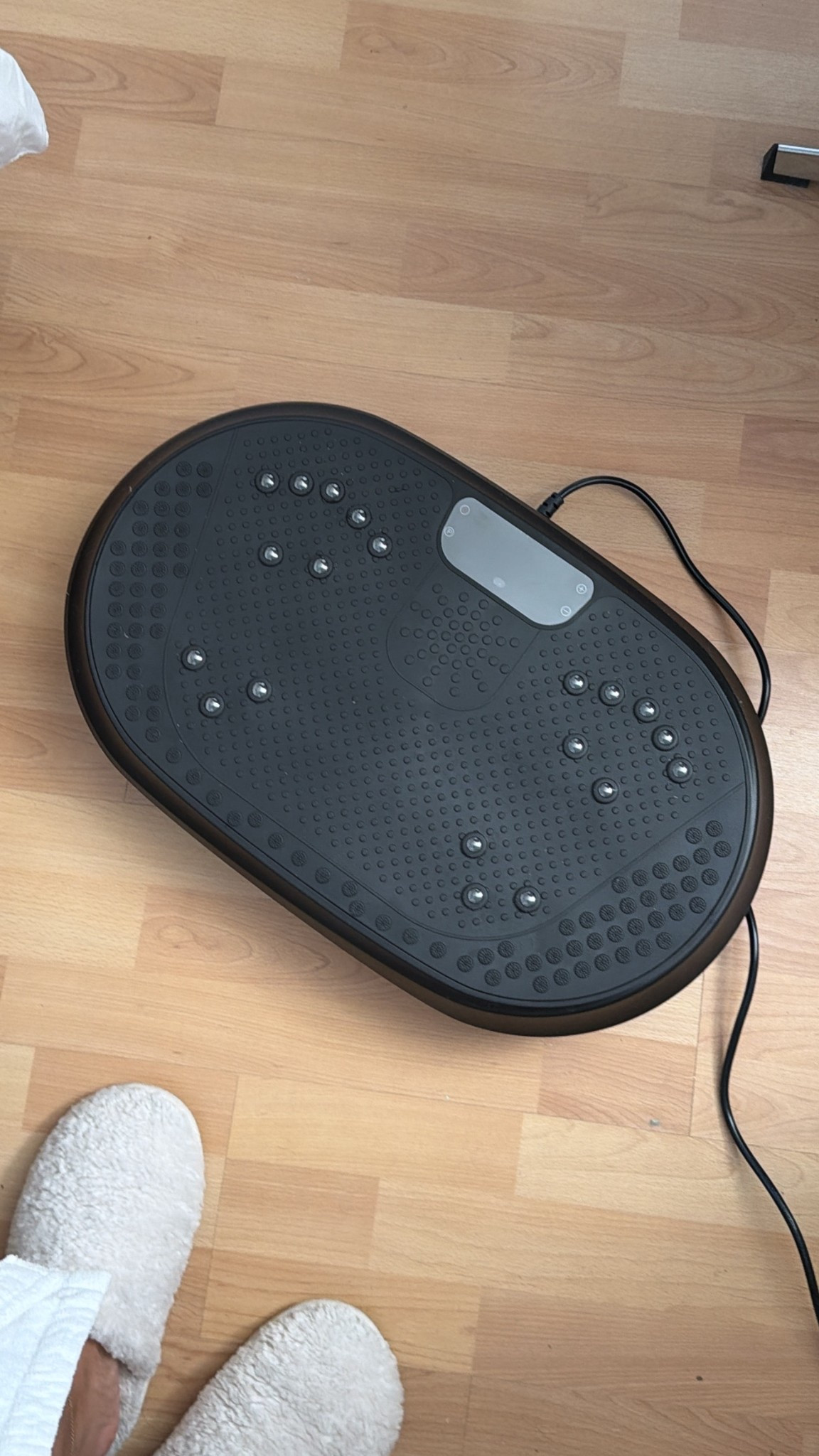 Vibration plate & lymphatic drainage must have

#LTKBeauty #LTKFindsUnder100 #LTKselfcare