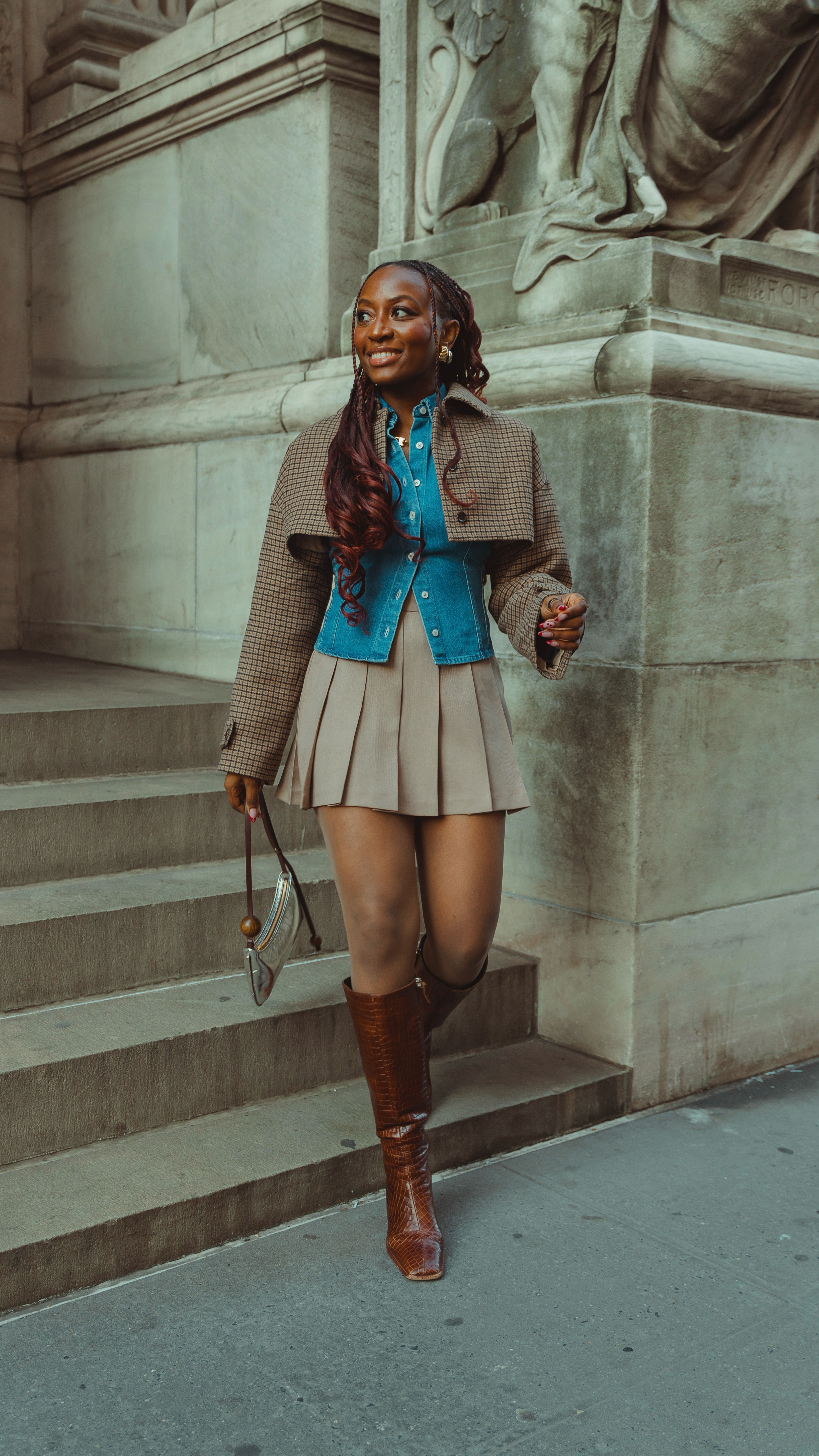 Absolutely loved styling this look. Playing with shapes is one of my favorite things to do! Wearing a size small in the top! Boots are True to size.

Coat is no longer available on GU’s site, but I’ve seen some floating around on DePop and Poshmark. It’s definitely worth it! 