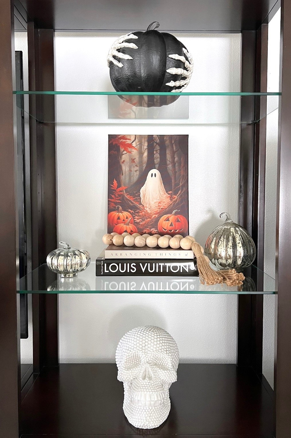 Halloween bookcase


#LTKSeasonal #LTKFamily #LTKStyleTip #LTKParties #LTKFindsUnder100 #LTKOver40 #LTKHome #LTKU #LTKSaleAlert #LTKFindsUnder50 