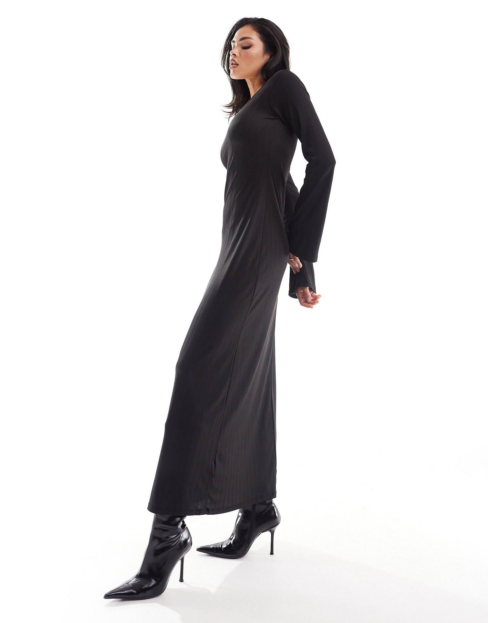 NA-KD rib knit maxi dress in black | ASOS (Global)