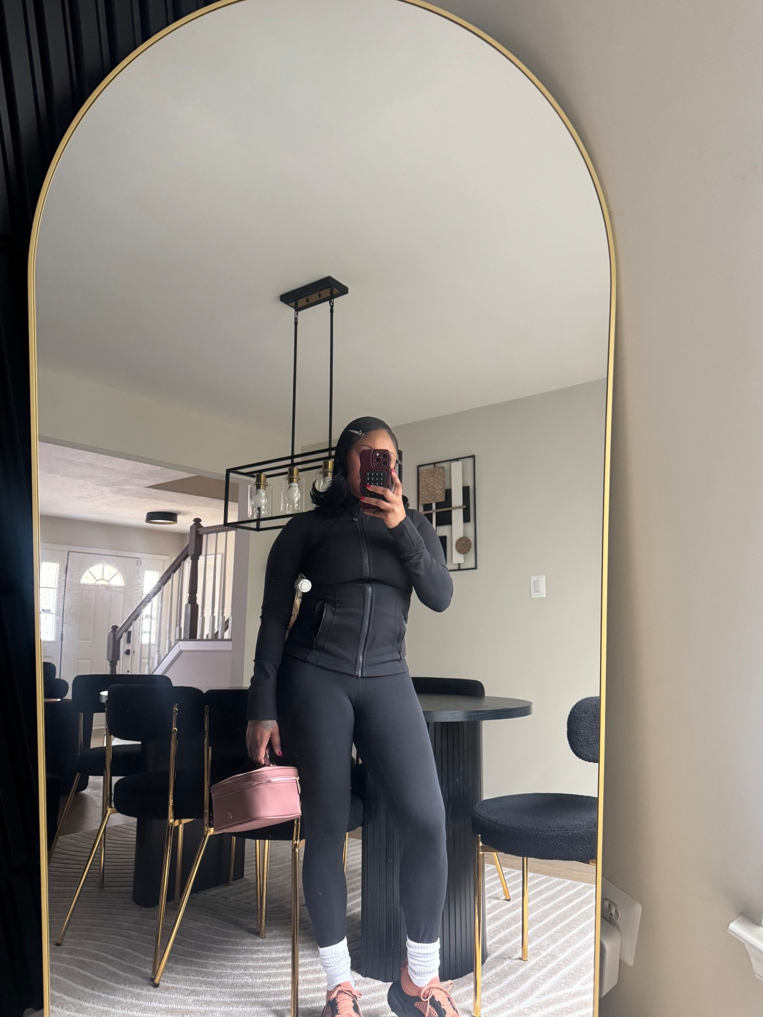 “This is what effortless luxury looks like in motion 🤍 lululemon sets, sleek sneakers & vanity bags… soft, sporty, and put together every time. 

#LTKFinds #LululemonStyle #CasualLuxury #CleanGirlAesthetic #NeutralFits #EverydayLuxury #LTKFitness #BaddieStyle #OnTheGoLooks #TinaSnowEdit #Explore

#LTKPetite #LTKMidsize #LTKActive