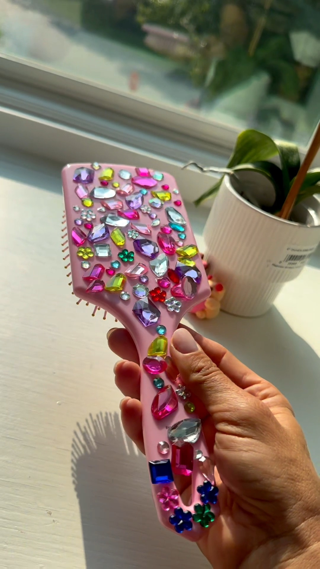 A fun first day back to school activity with my nieces @supersmalls hair brunch diy gem kit