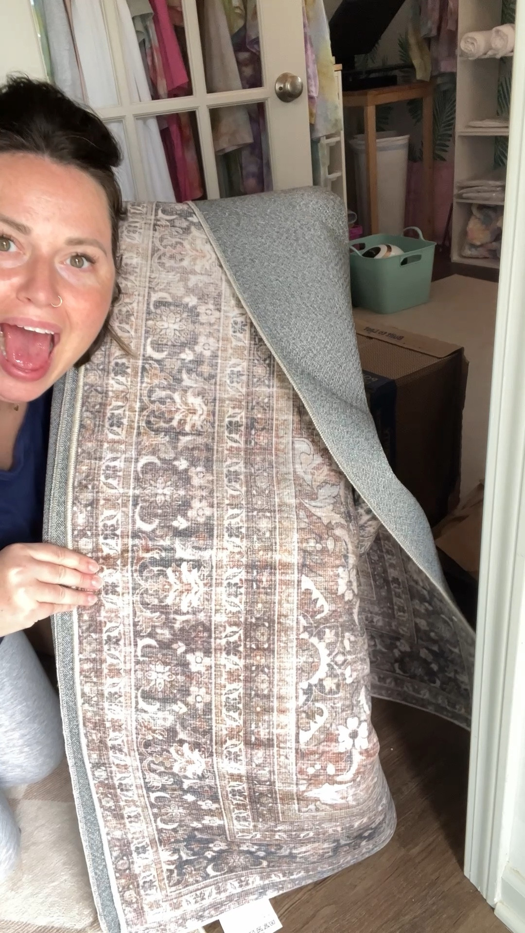 It’s amazing what a rug can do to a space 🏠 



#LTKHome #LTKSaleAlert #LTKStyleTip