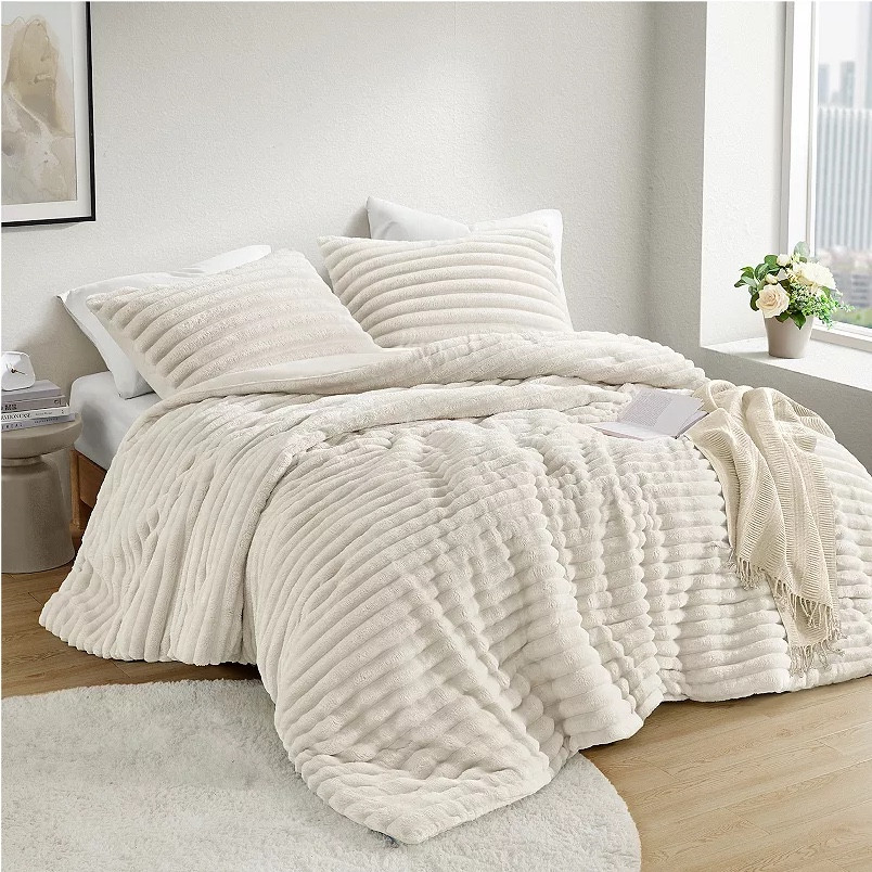 Kohls has the best bedding! I love these comforters 

Bedding // new bedding // comforters // kohls // bedroom // home finds 

#LTKMostLoved #LTKHome