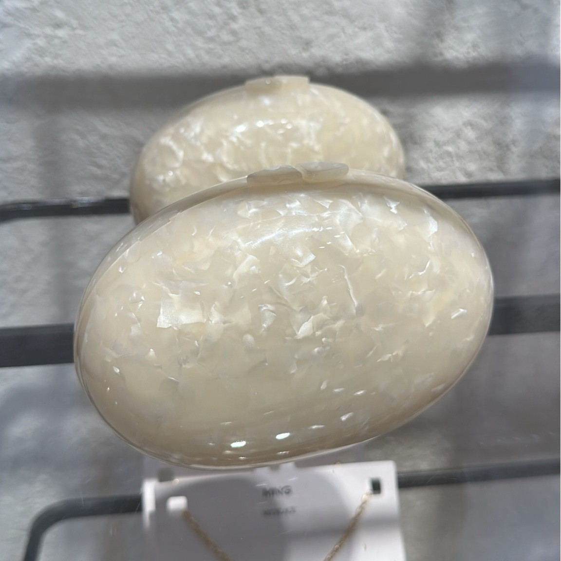 Wedding guest - Pearl clutch - Mango

#LTKfindsunder100 #LTKHoliday #LTKwedding